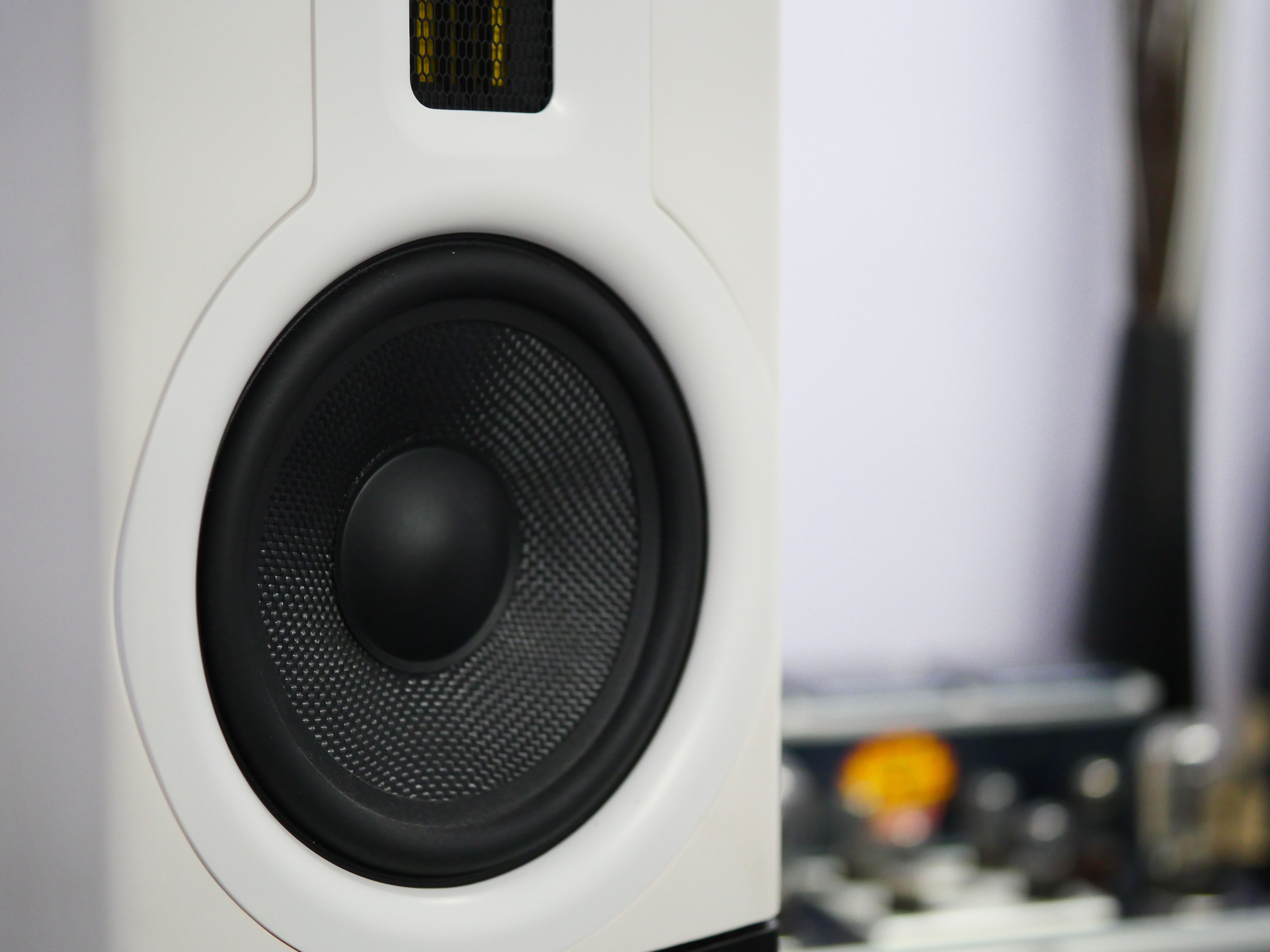 dolby atmos speakers