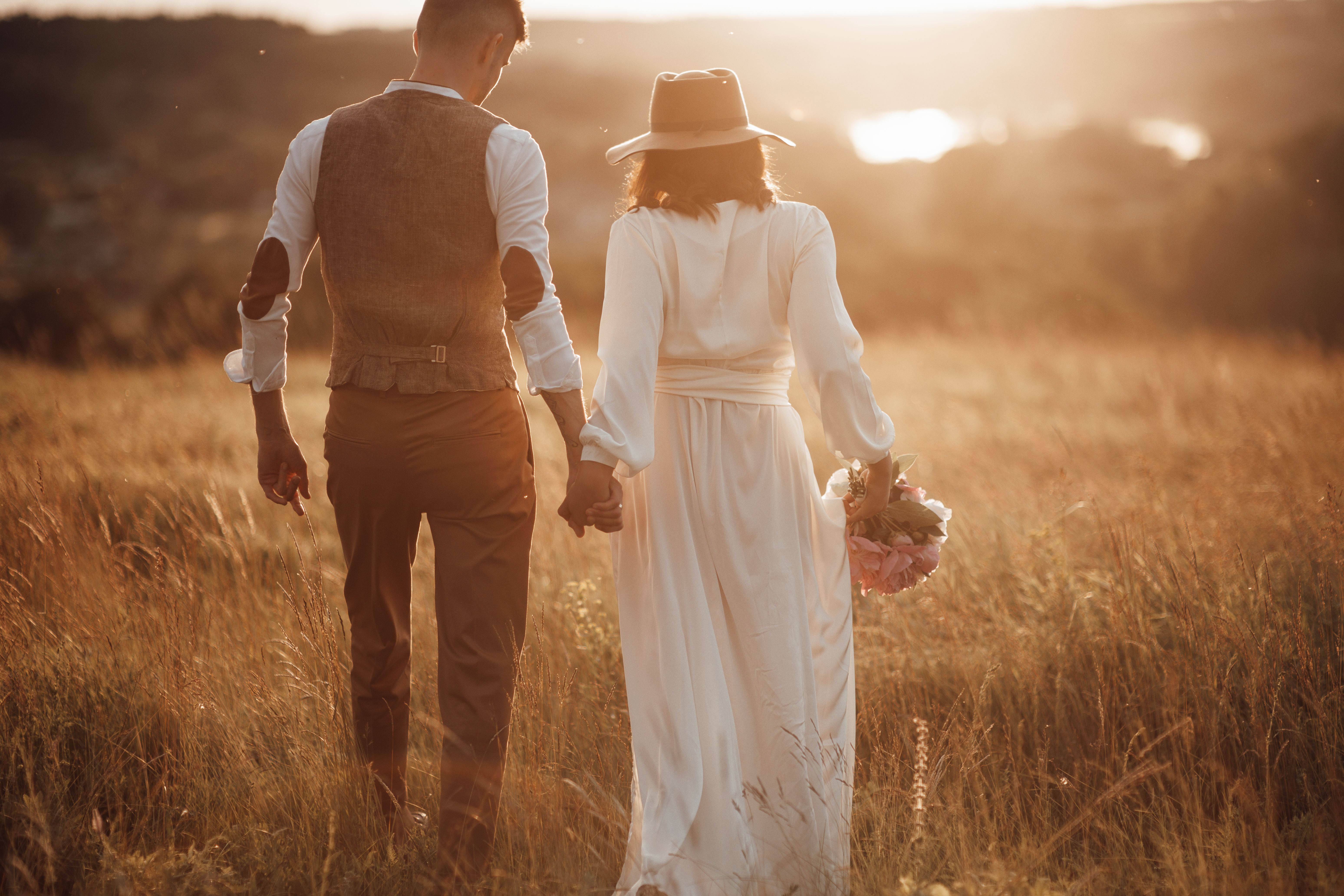 golden hour wedding
