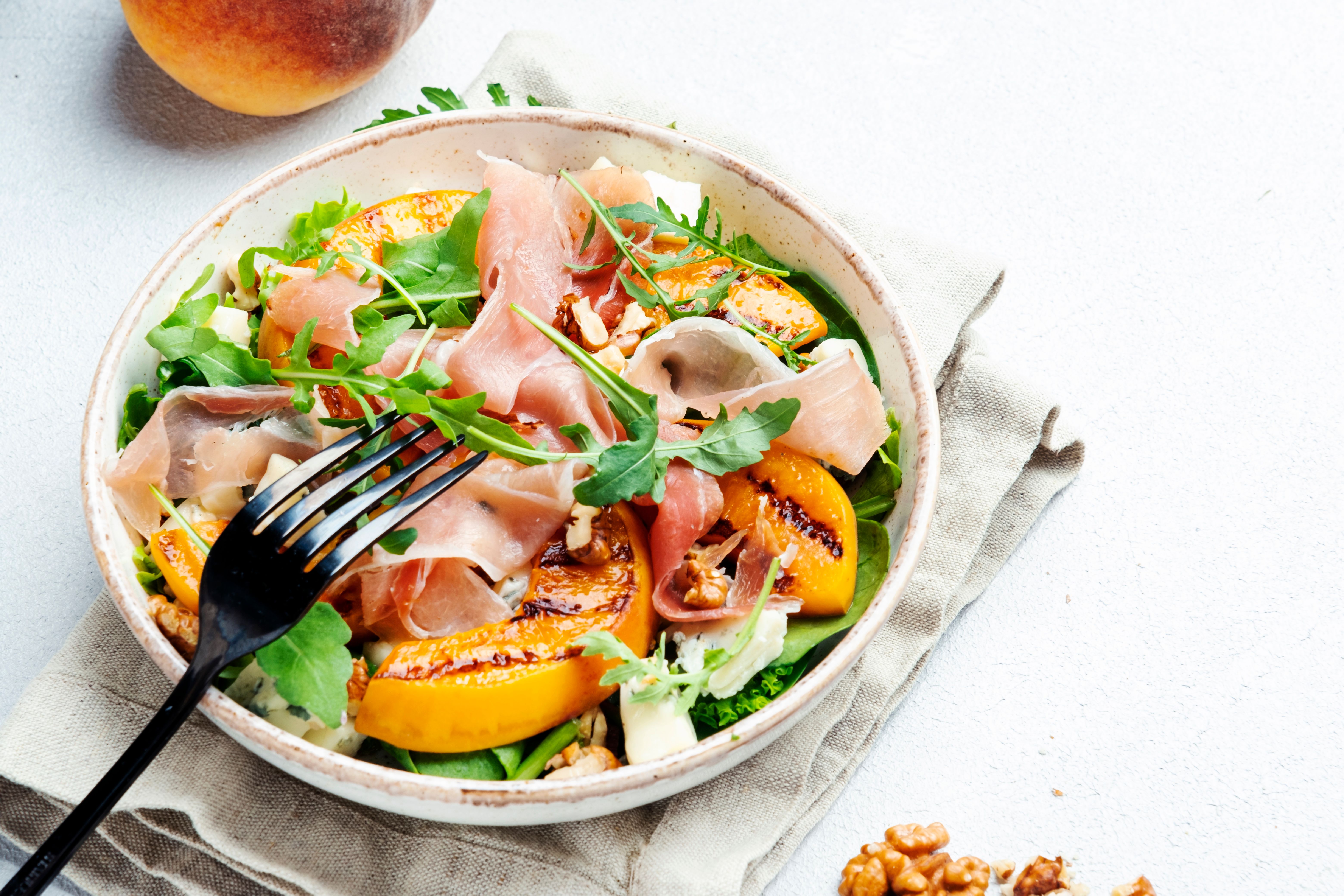 grilled peach salad