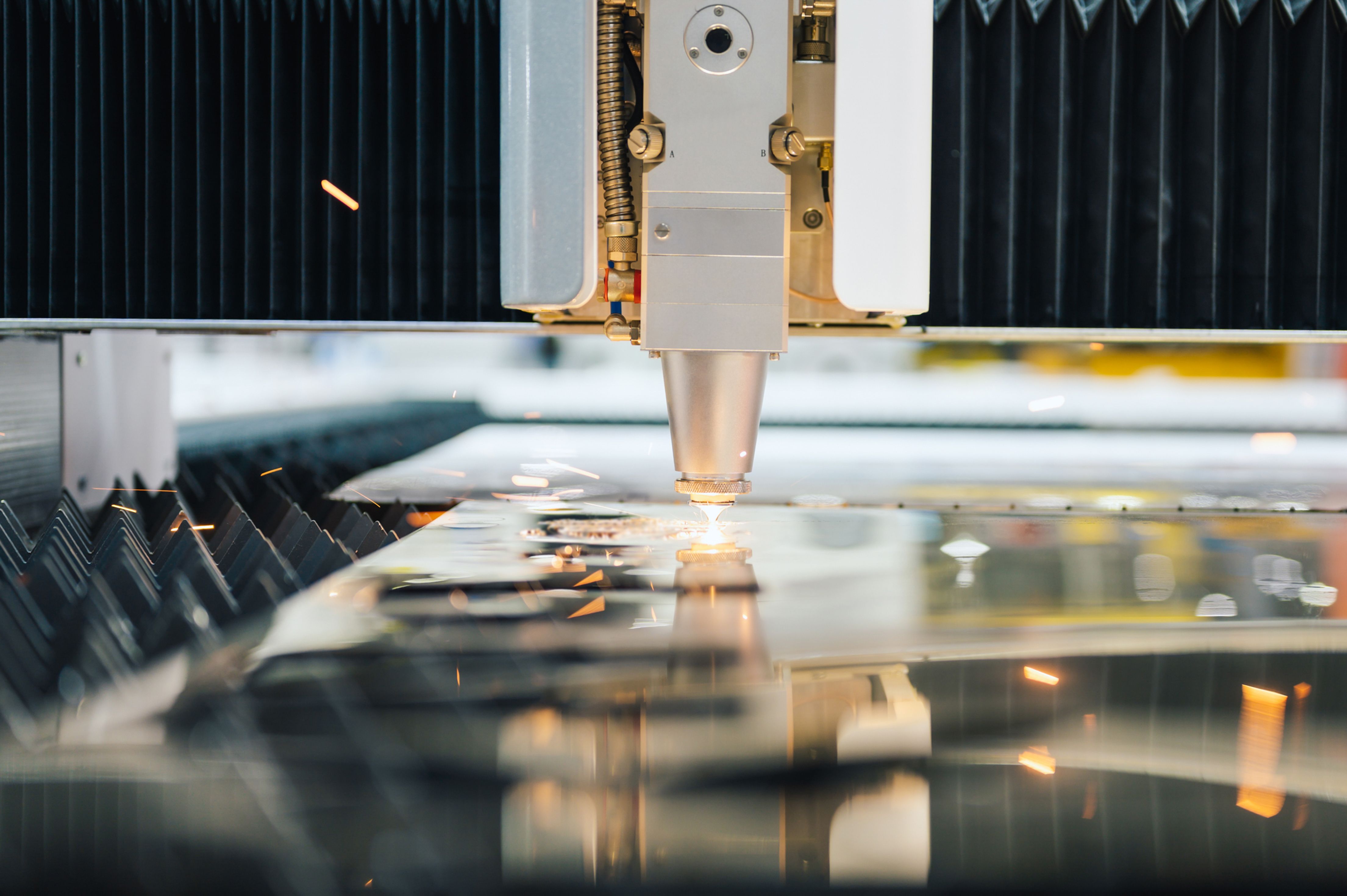 laser cutting aluminium