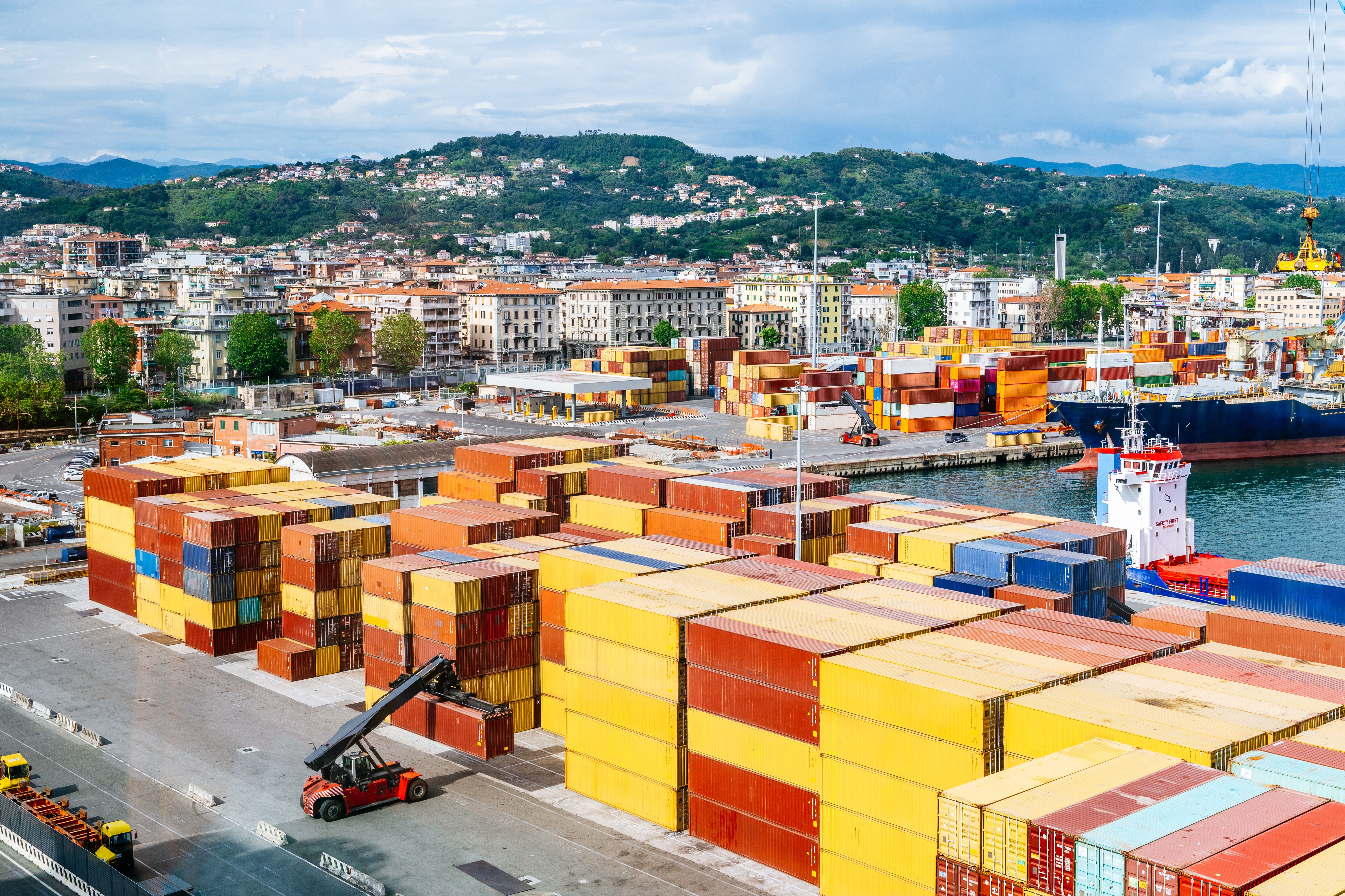 The Rise of Hyperlocal Warehousing and Its Supply Chain Impact
