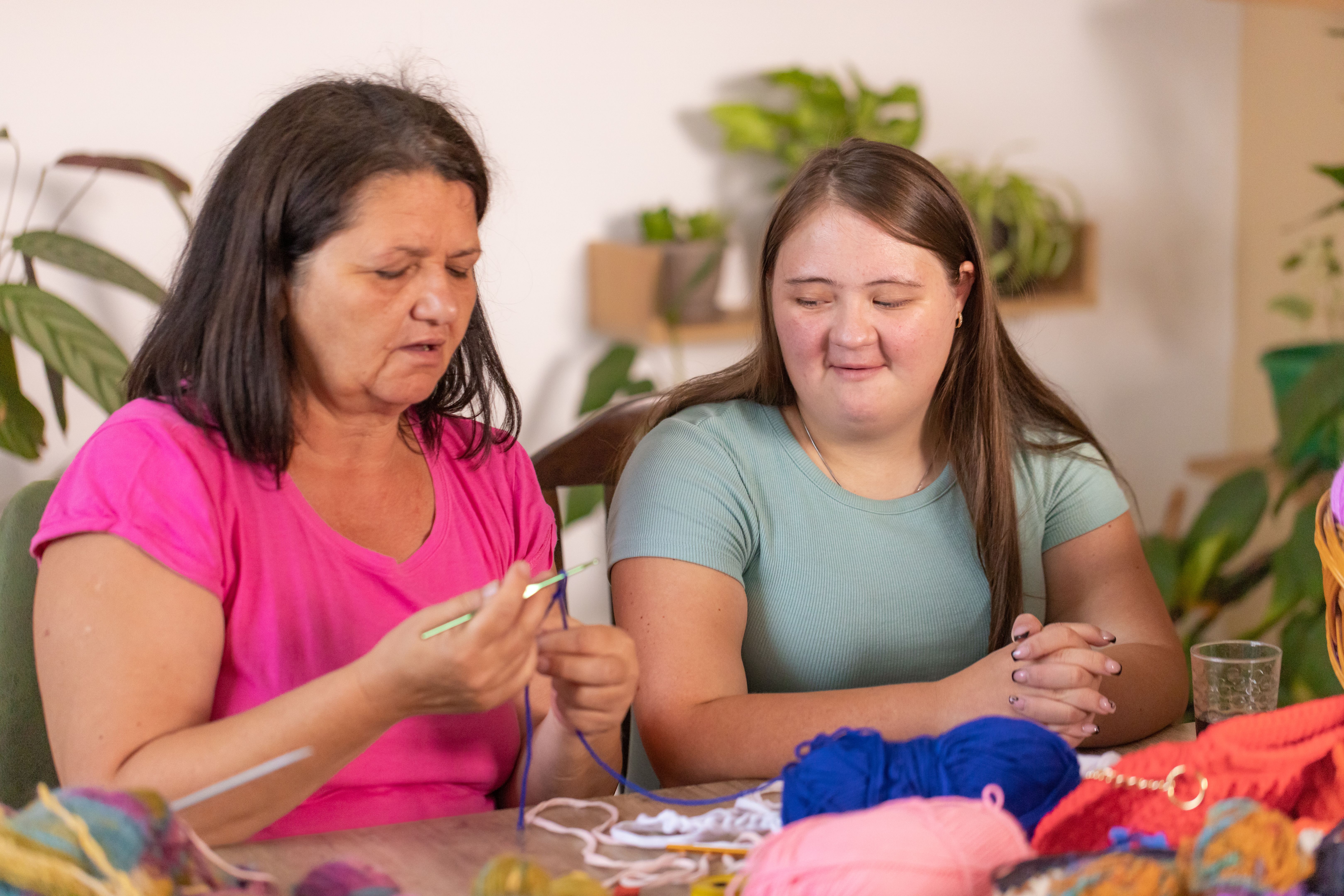 Patient Knitting Lesson