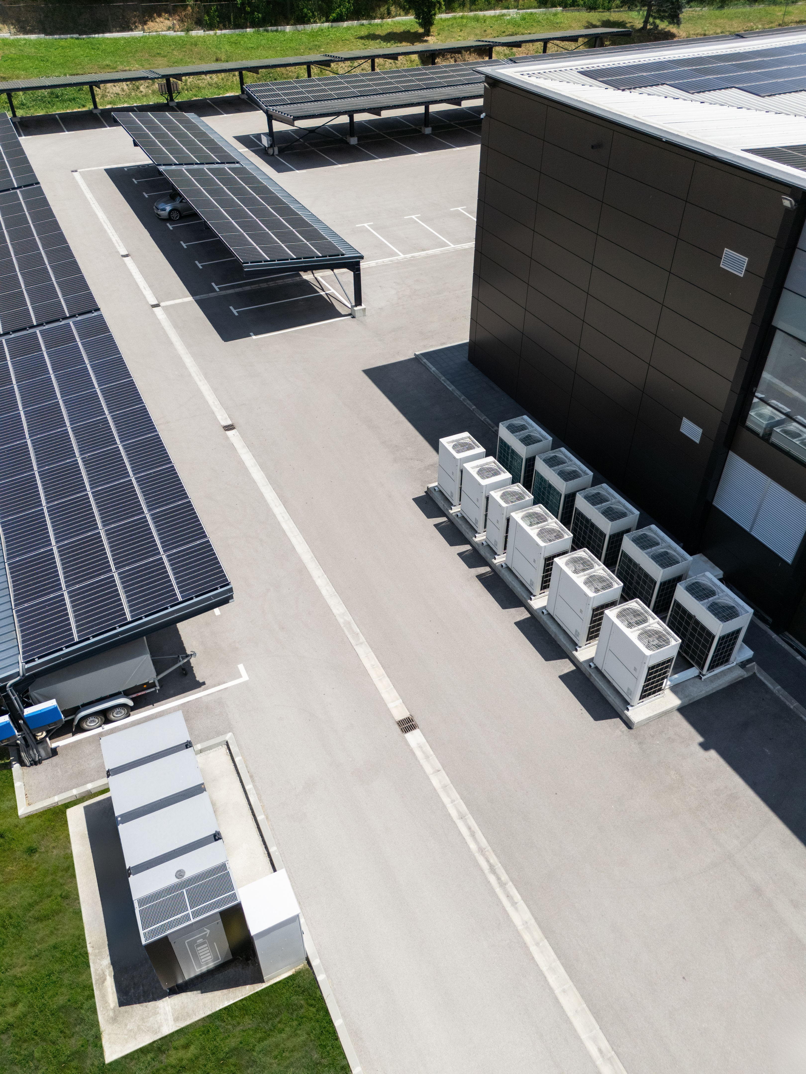 solar powered storage