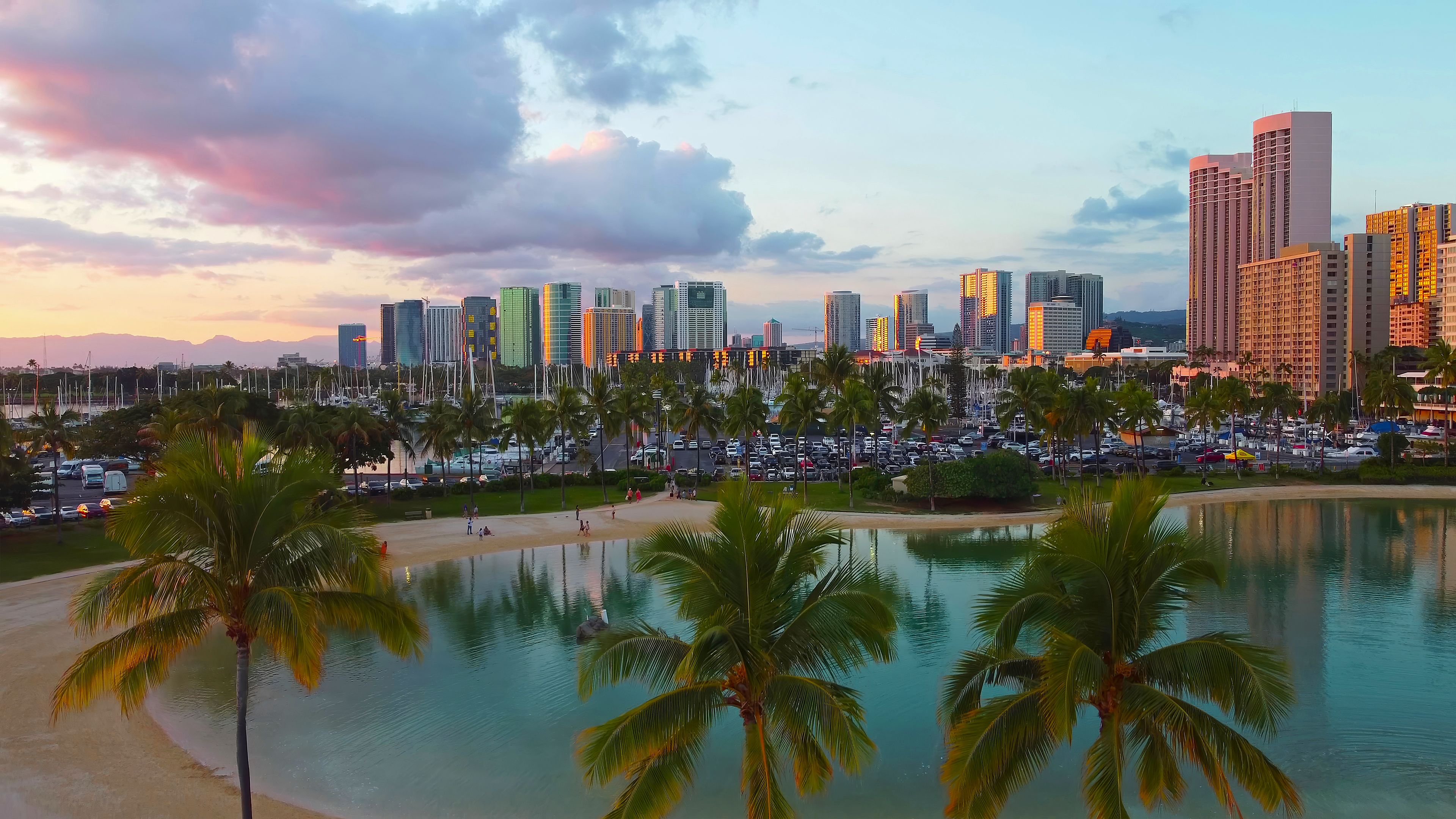 honolulu city lights