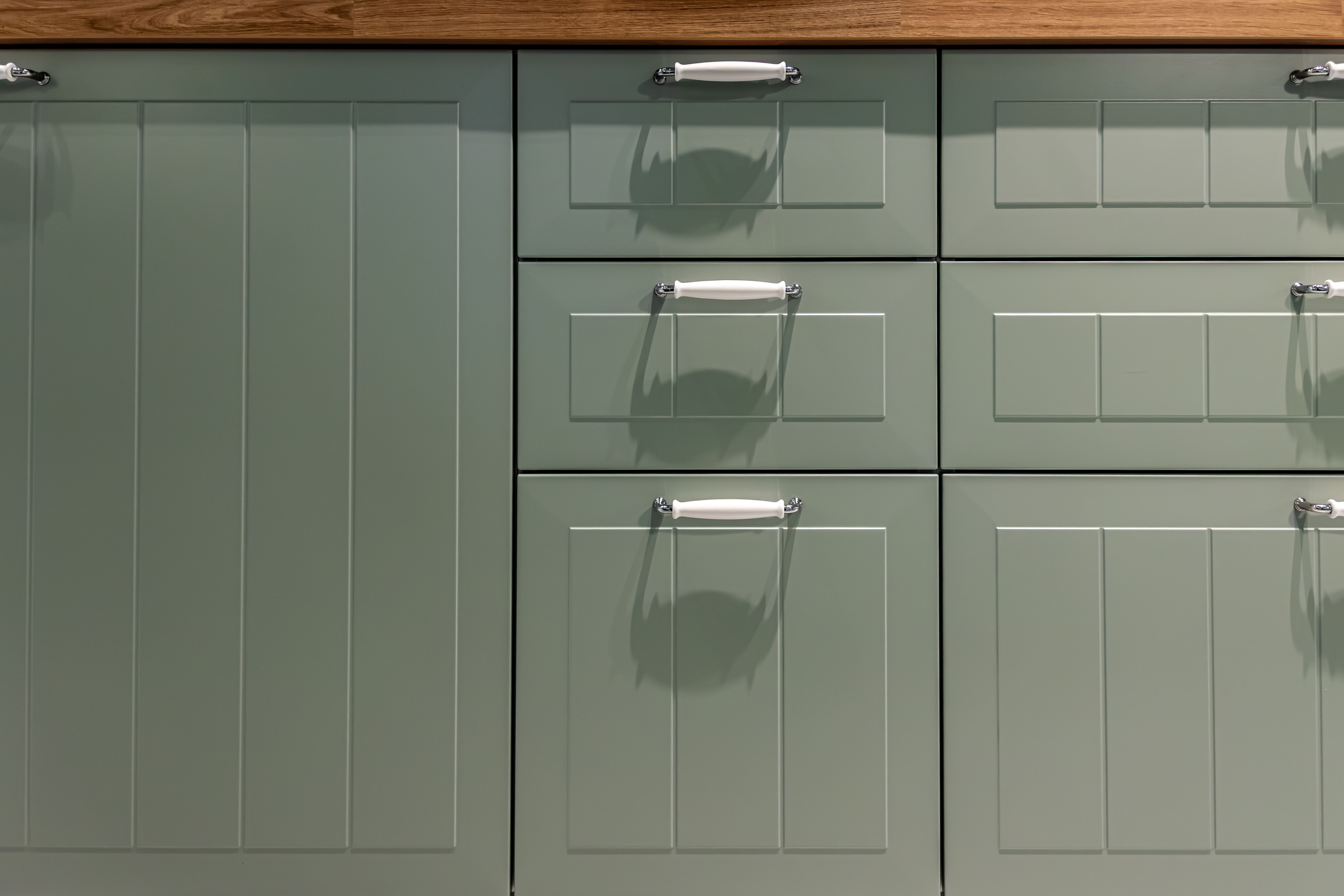 clean metal cabinets