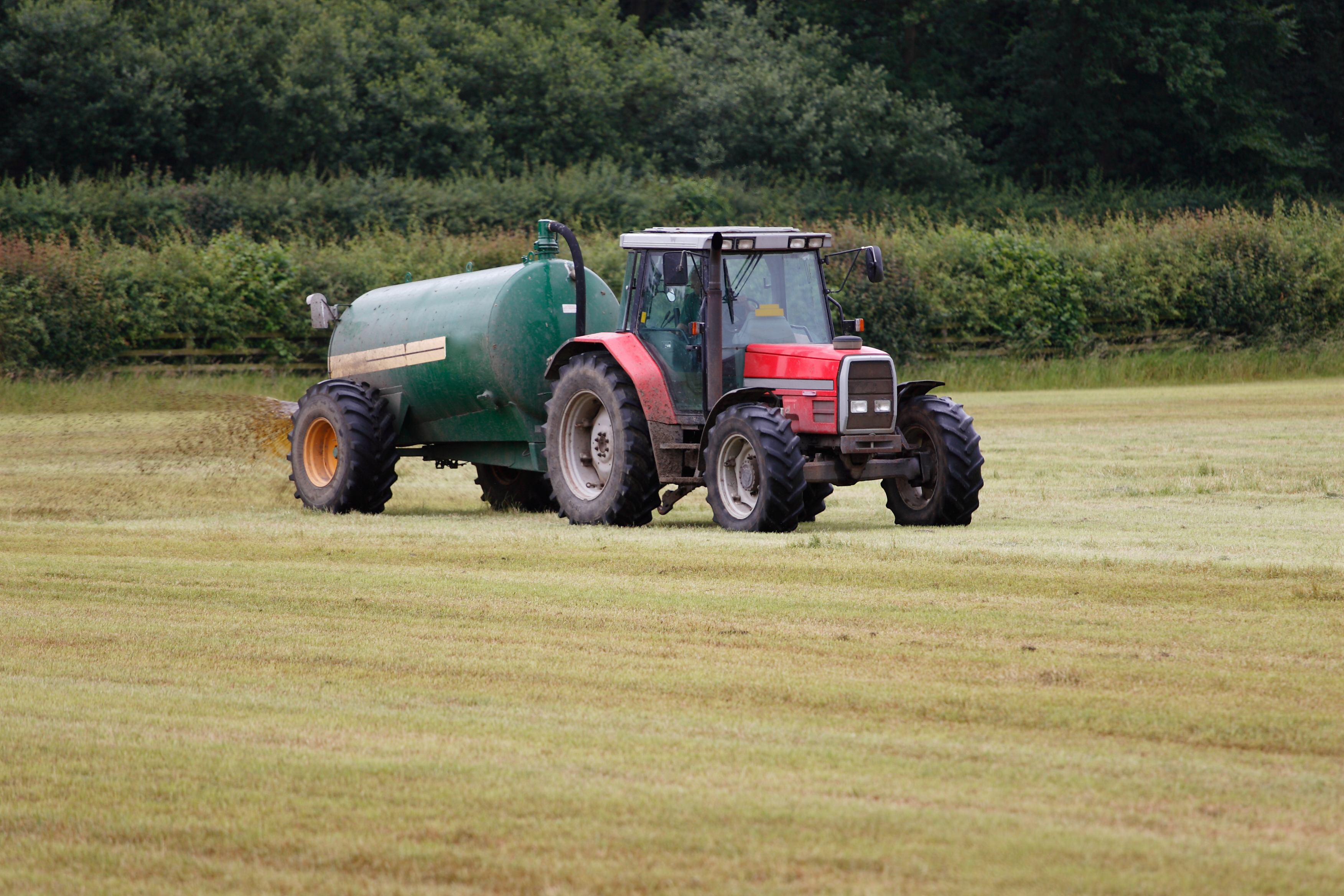 Muck / slurry spreading Muck / slurry spreading