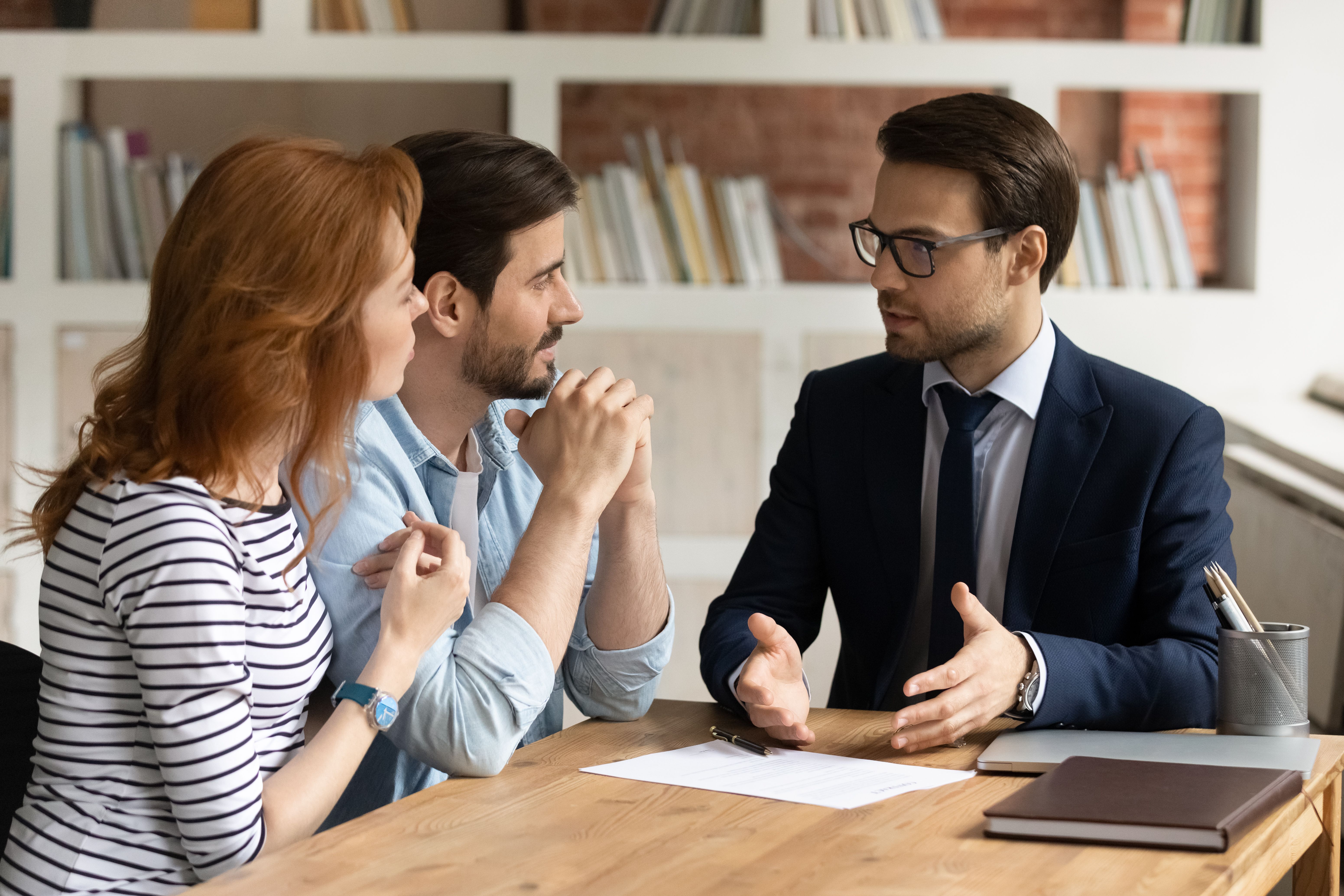 real estate advisor