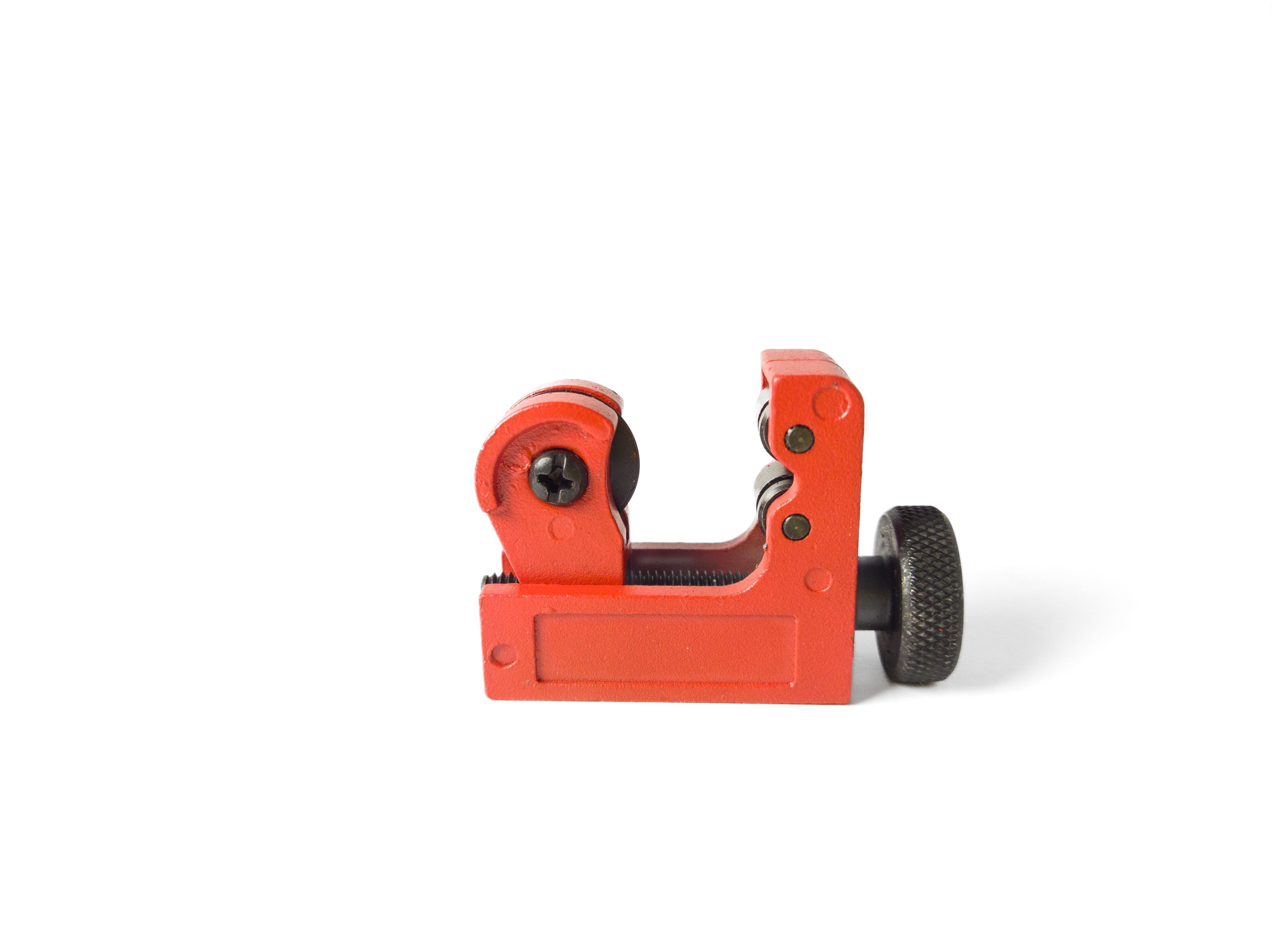pipe cutter