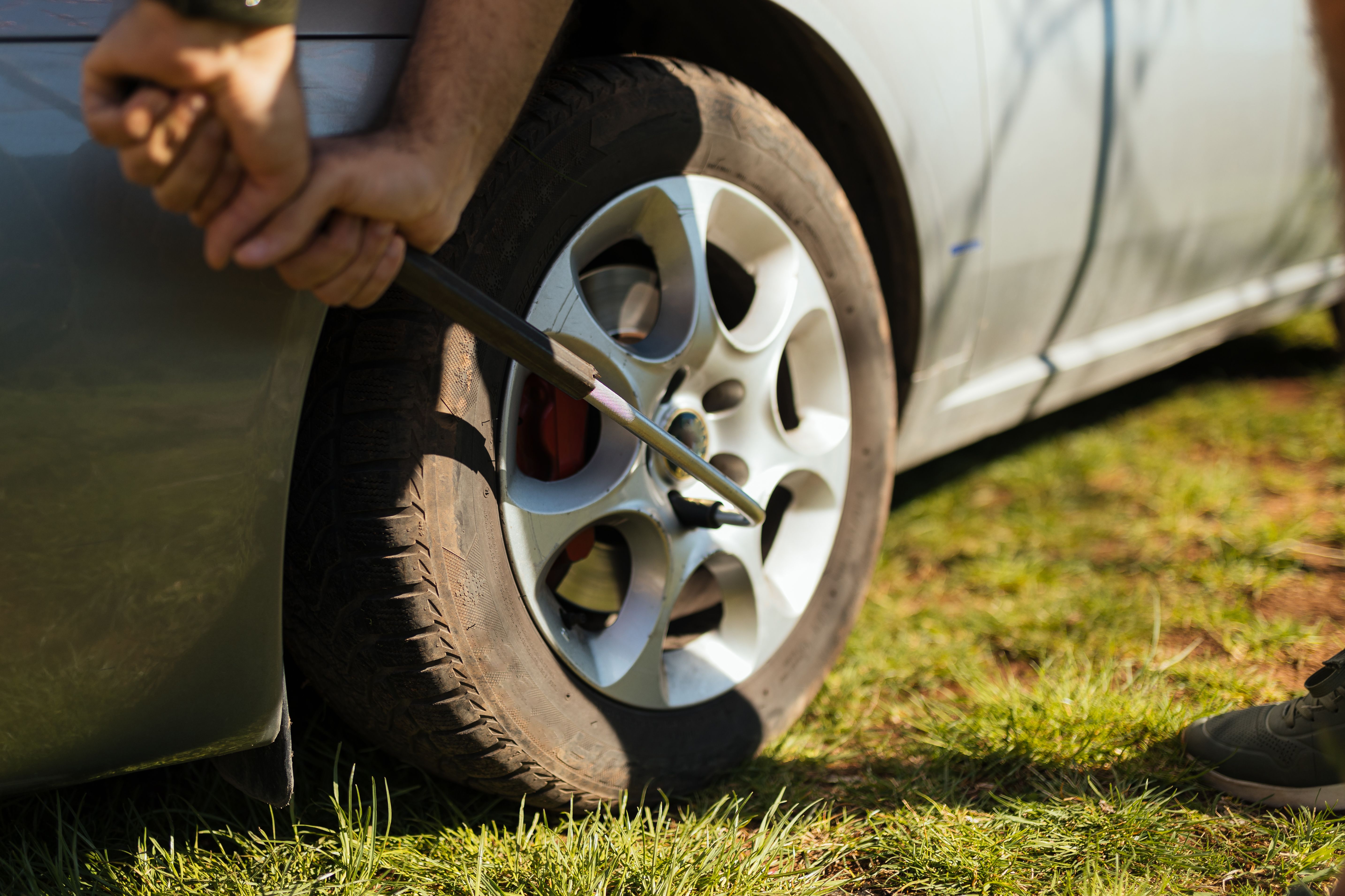 tire change roadside