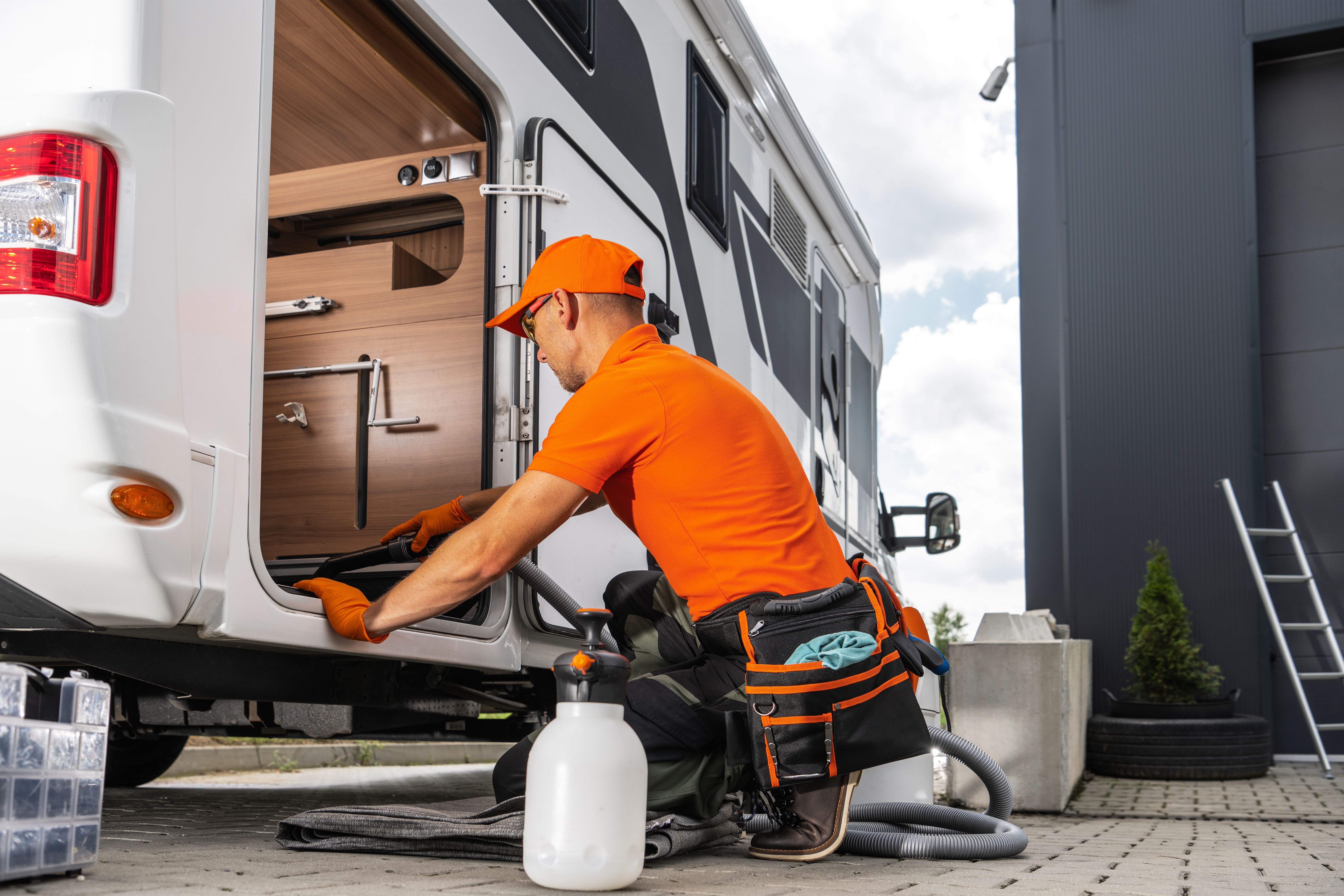 trailer cleaning