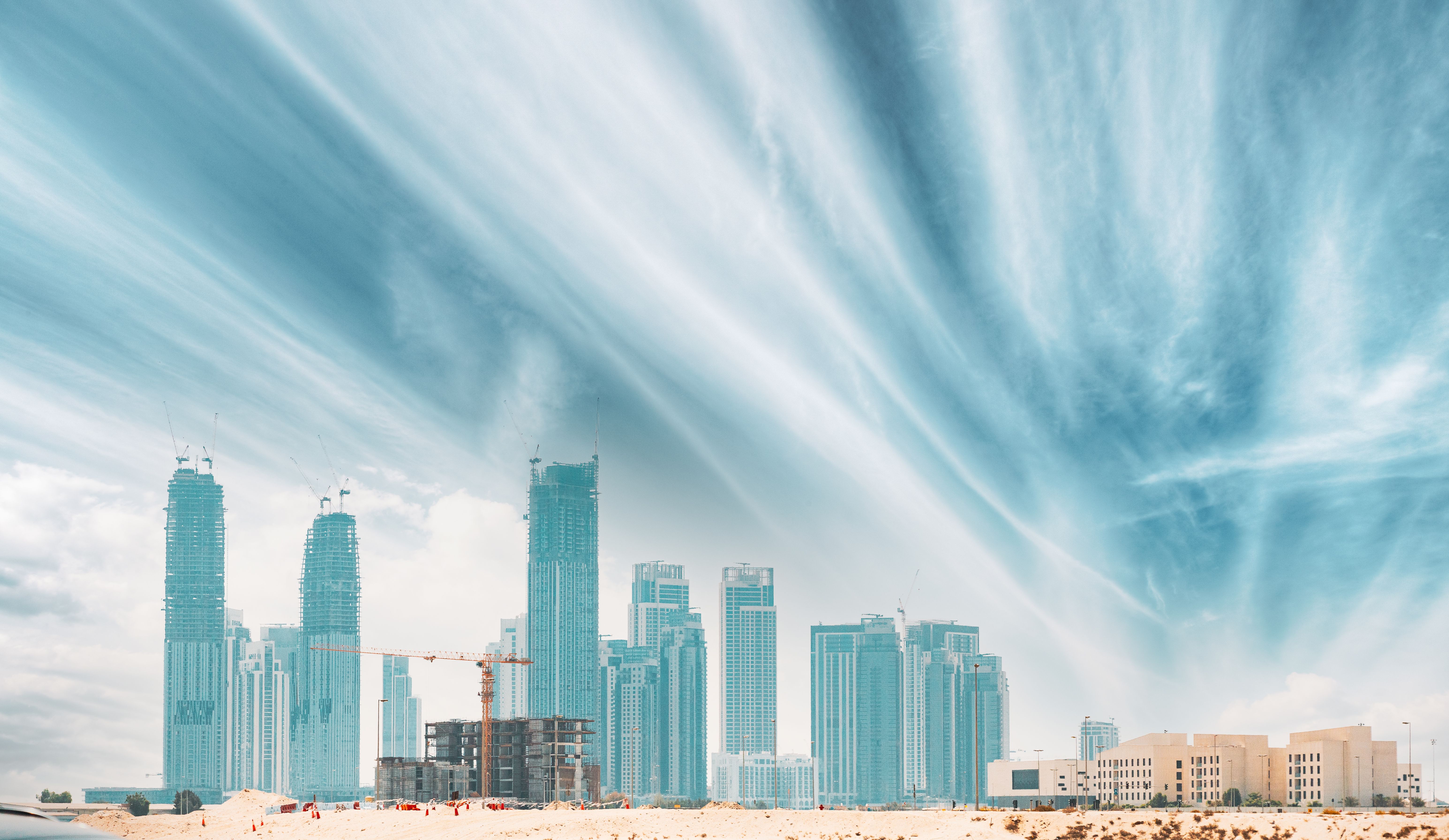 dubai real estate challenges