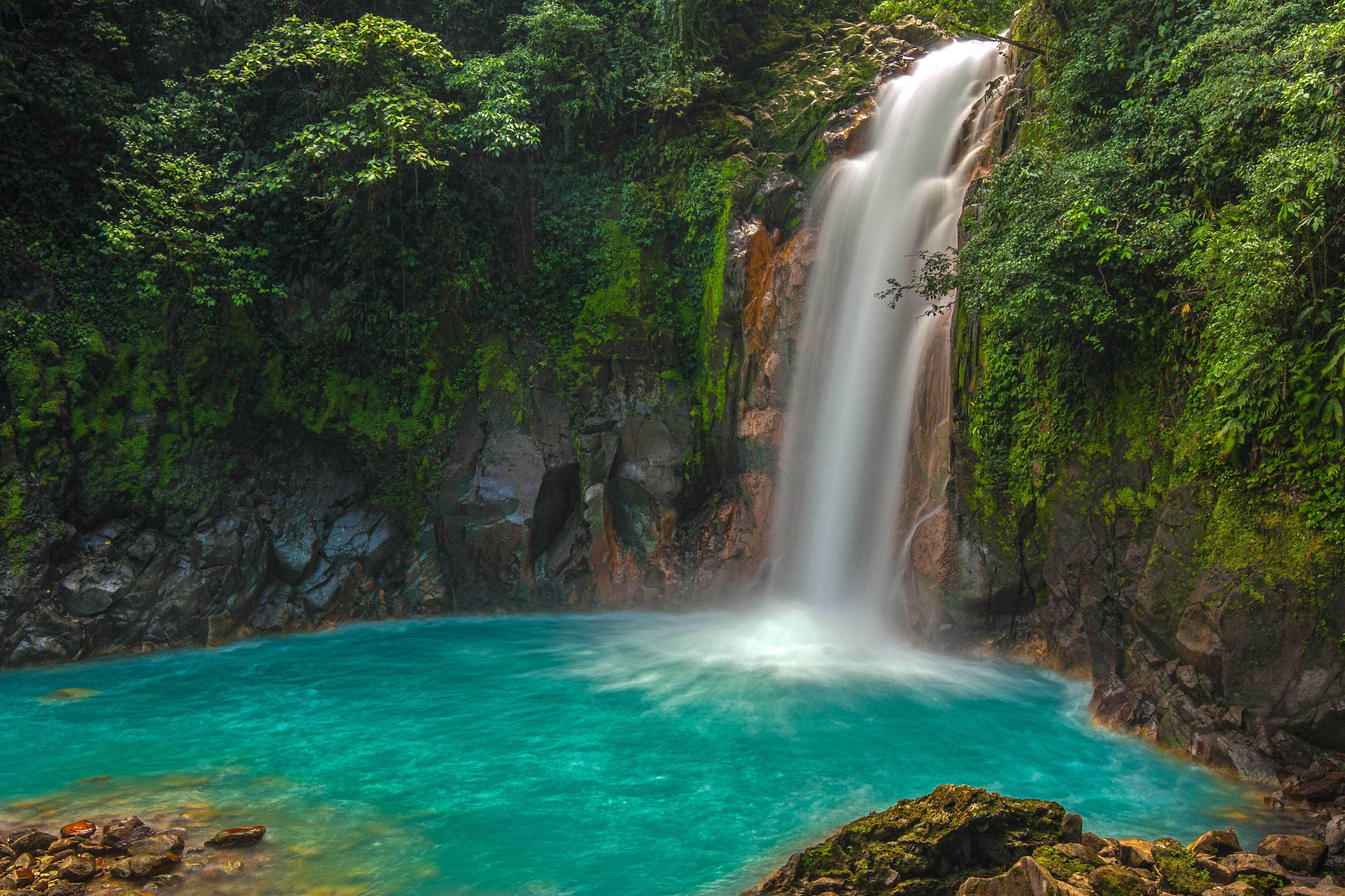 costa rica waterfalls