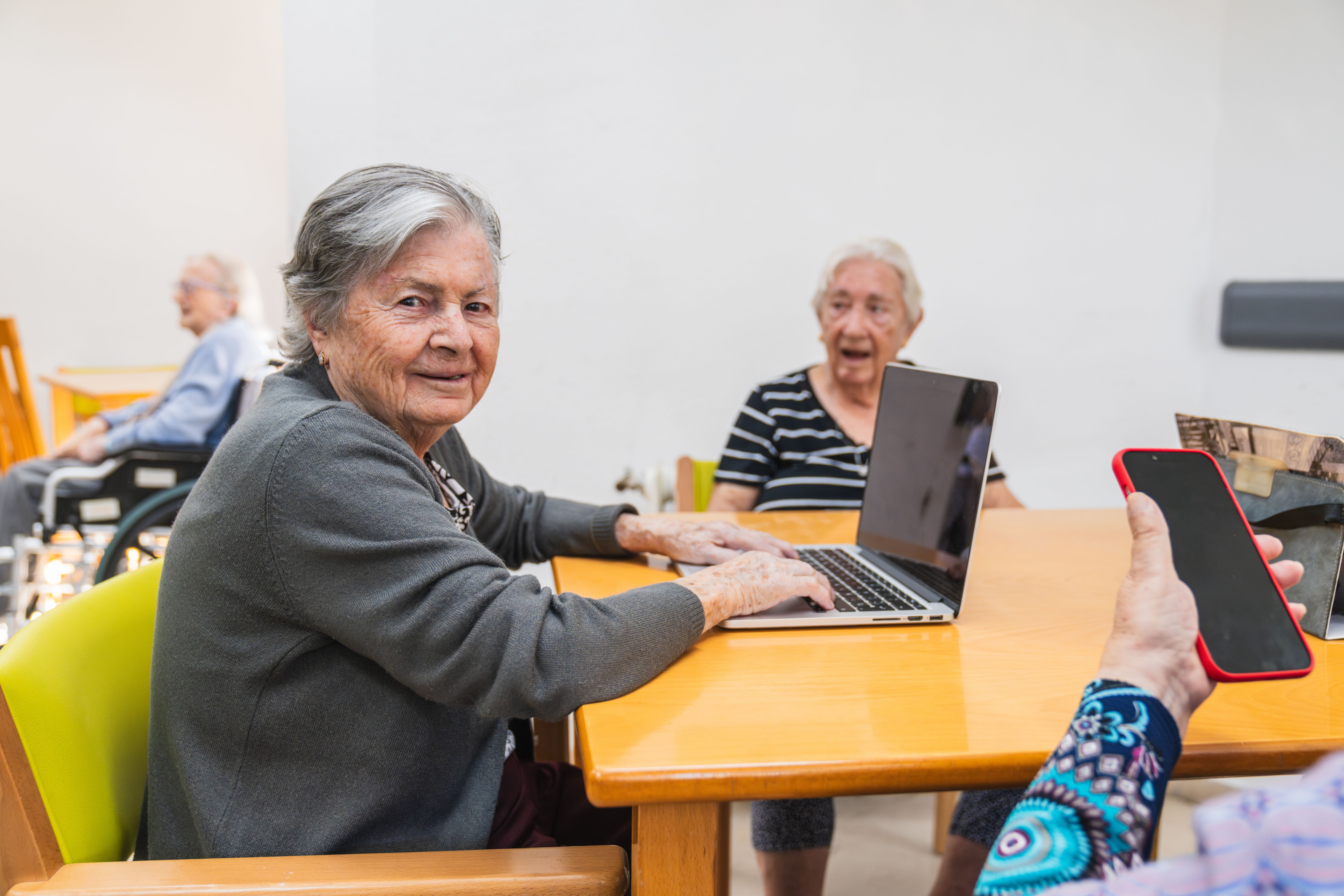seniors using technology