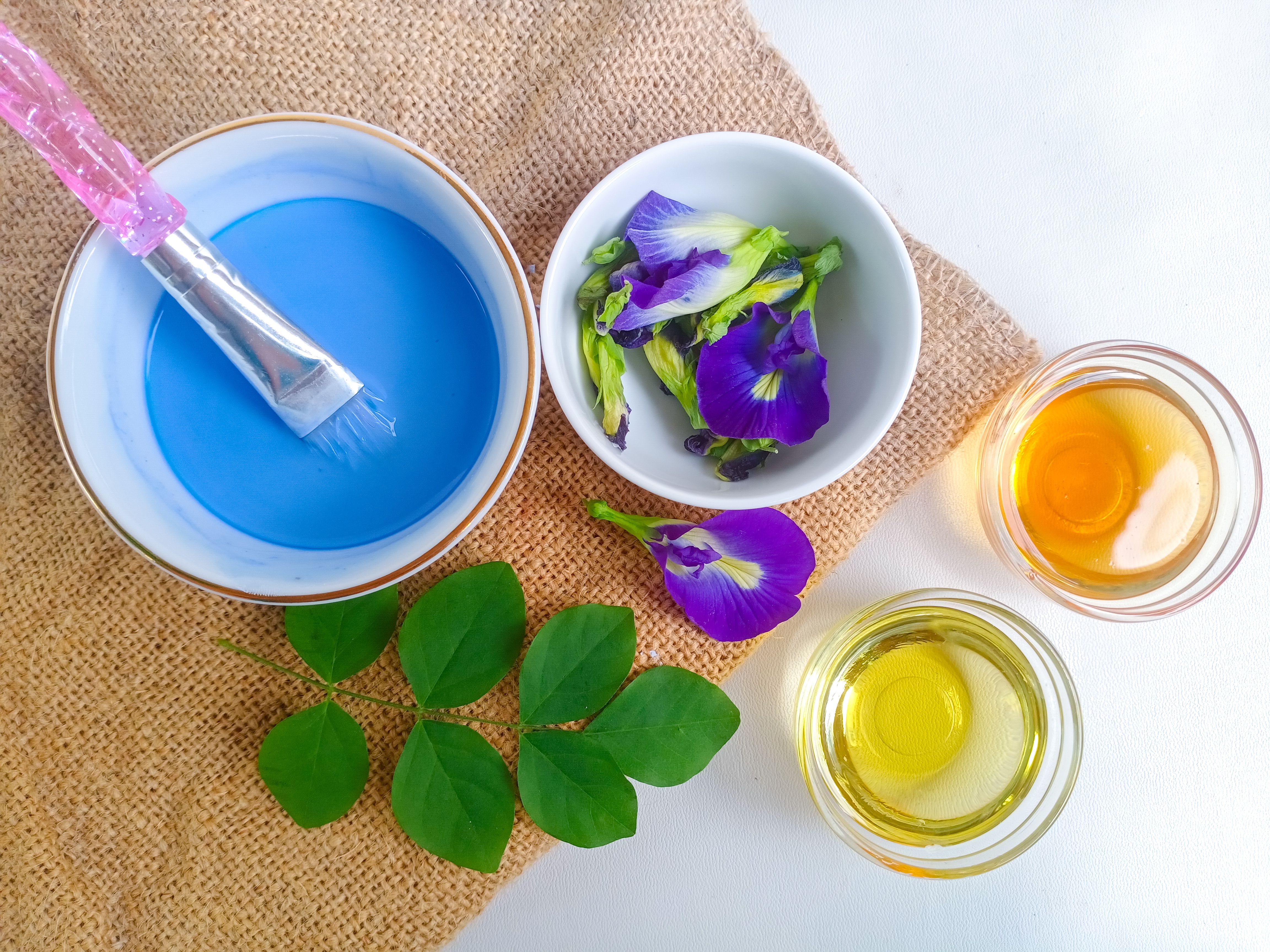 natural paint ingredients