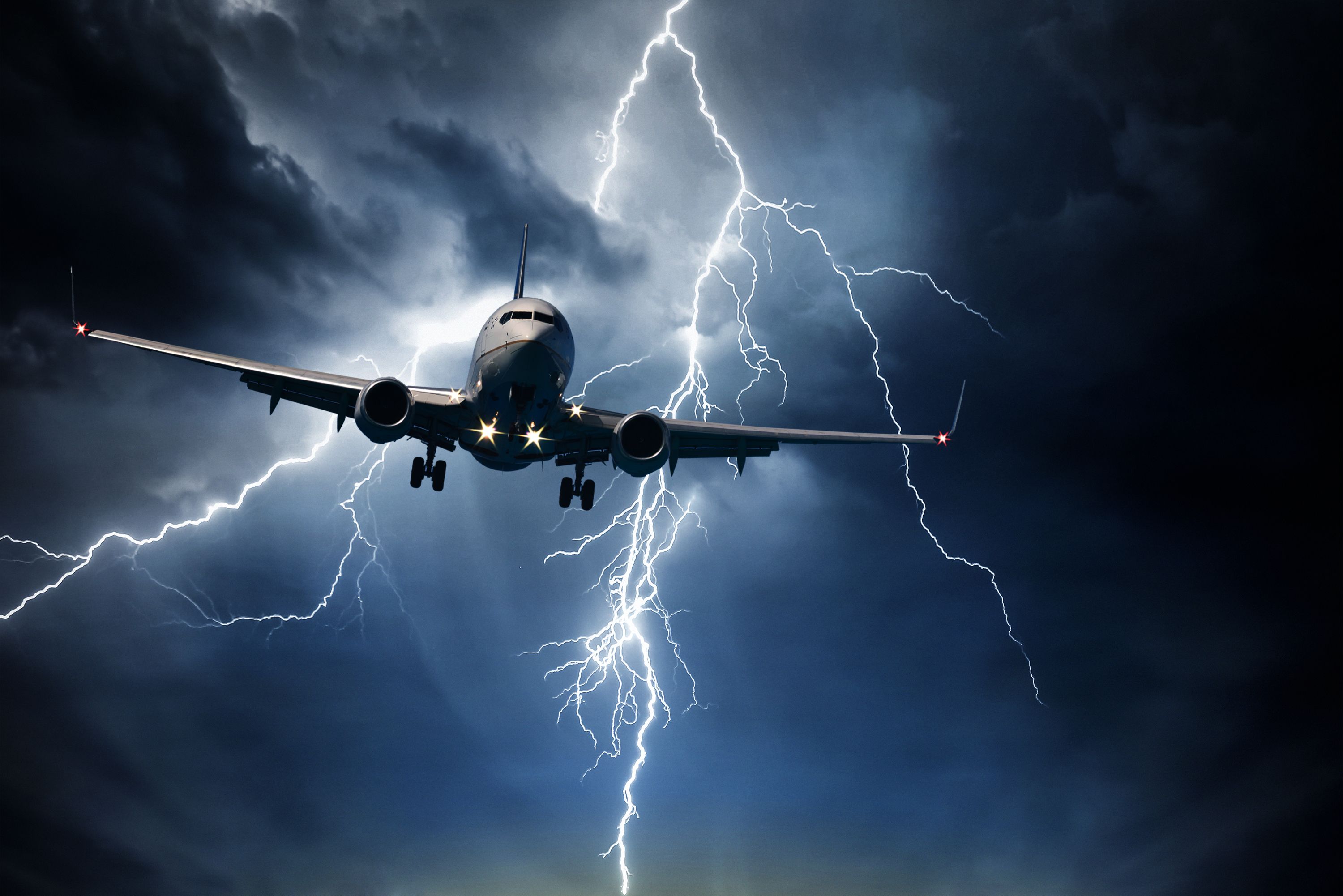 airplane storm