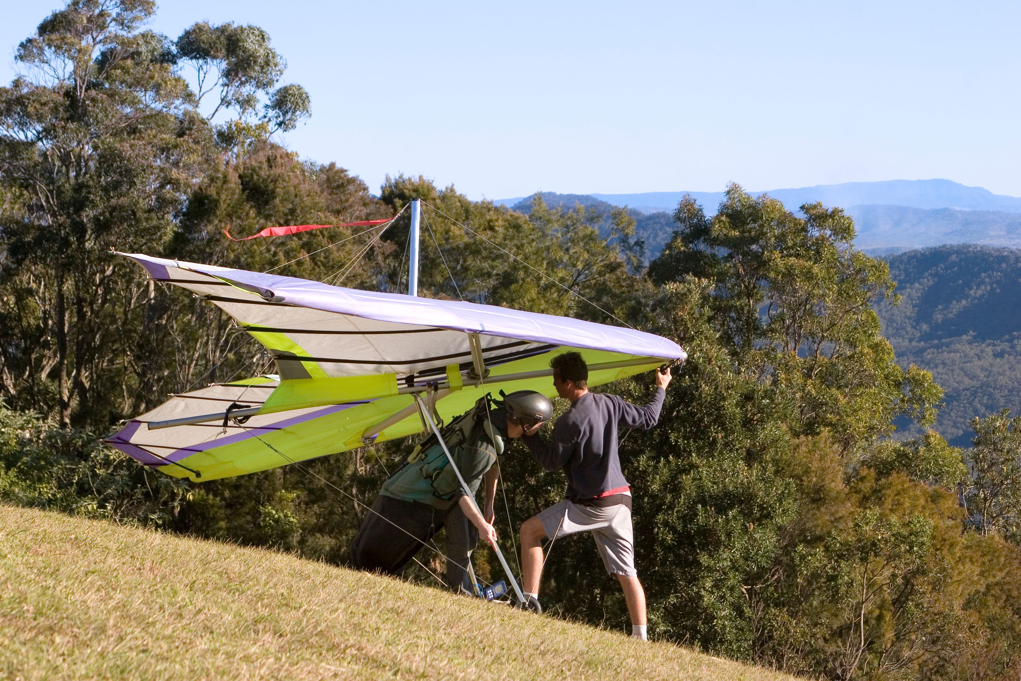hang gliding setup