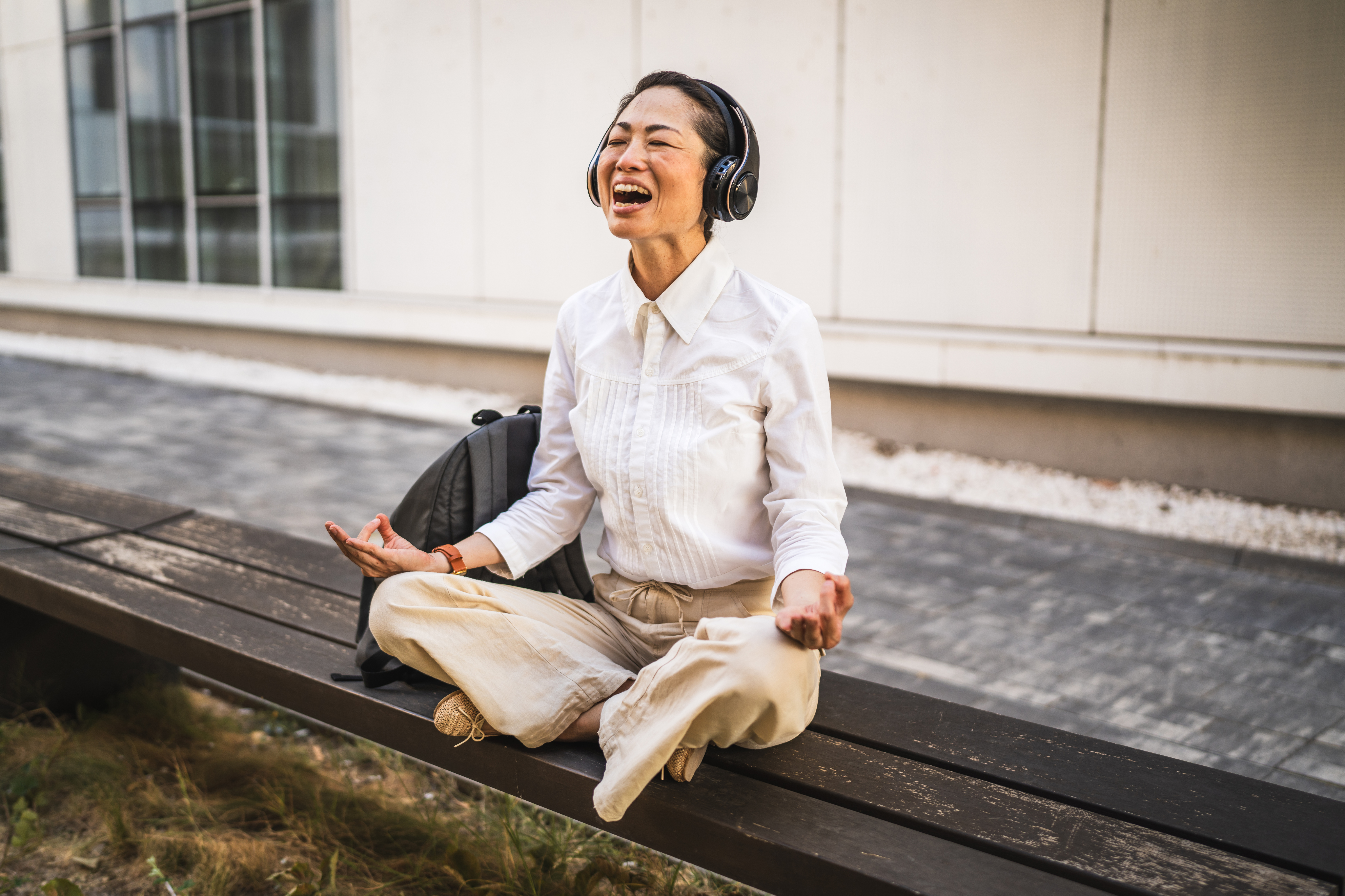 Japanese woman practice guided meditation manifestation during break Japanese woman practice guided meditation manifestation during break