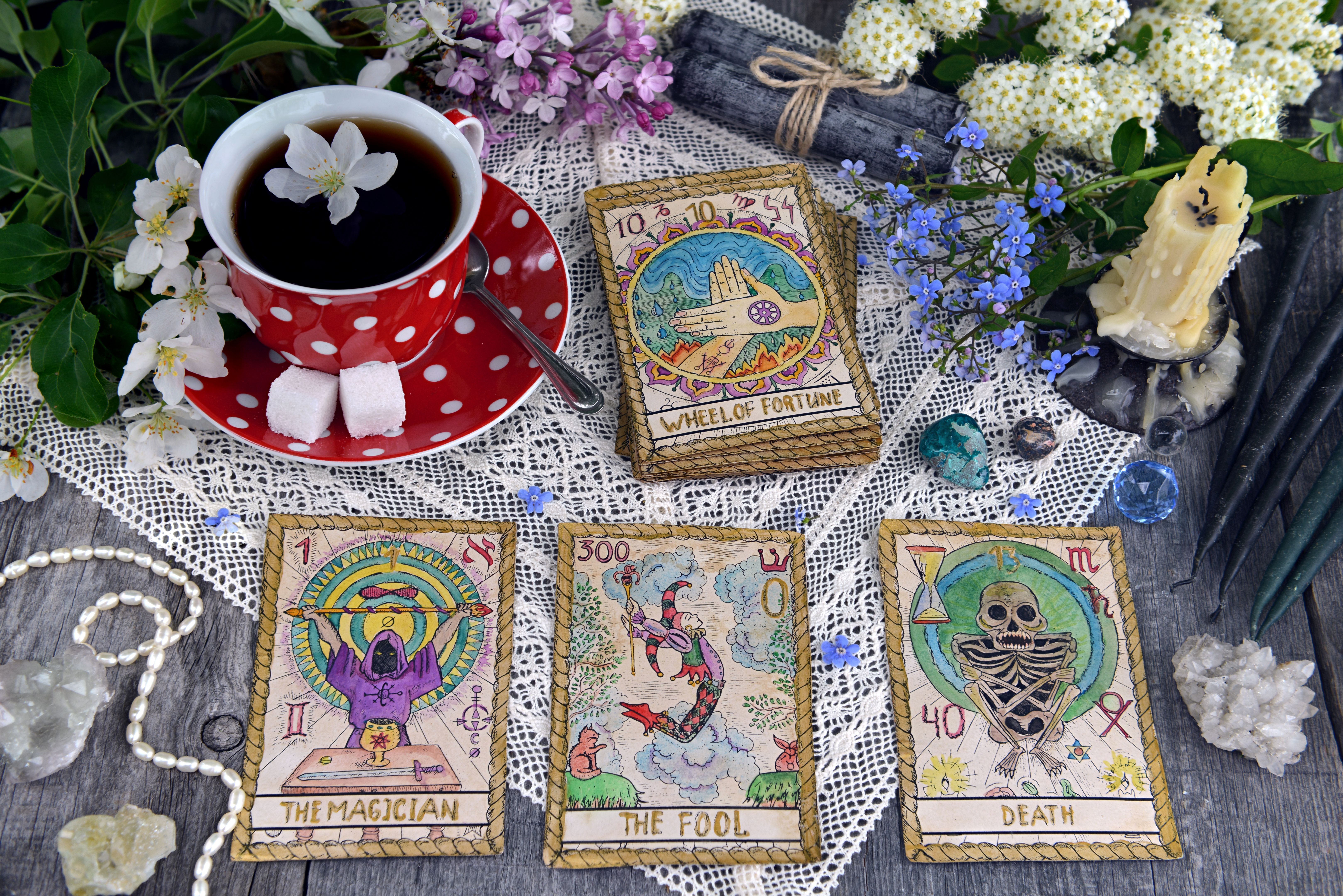 themed tarot decks