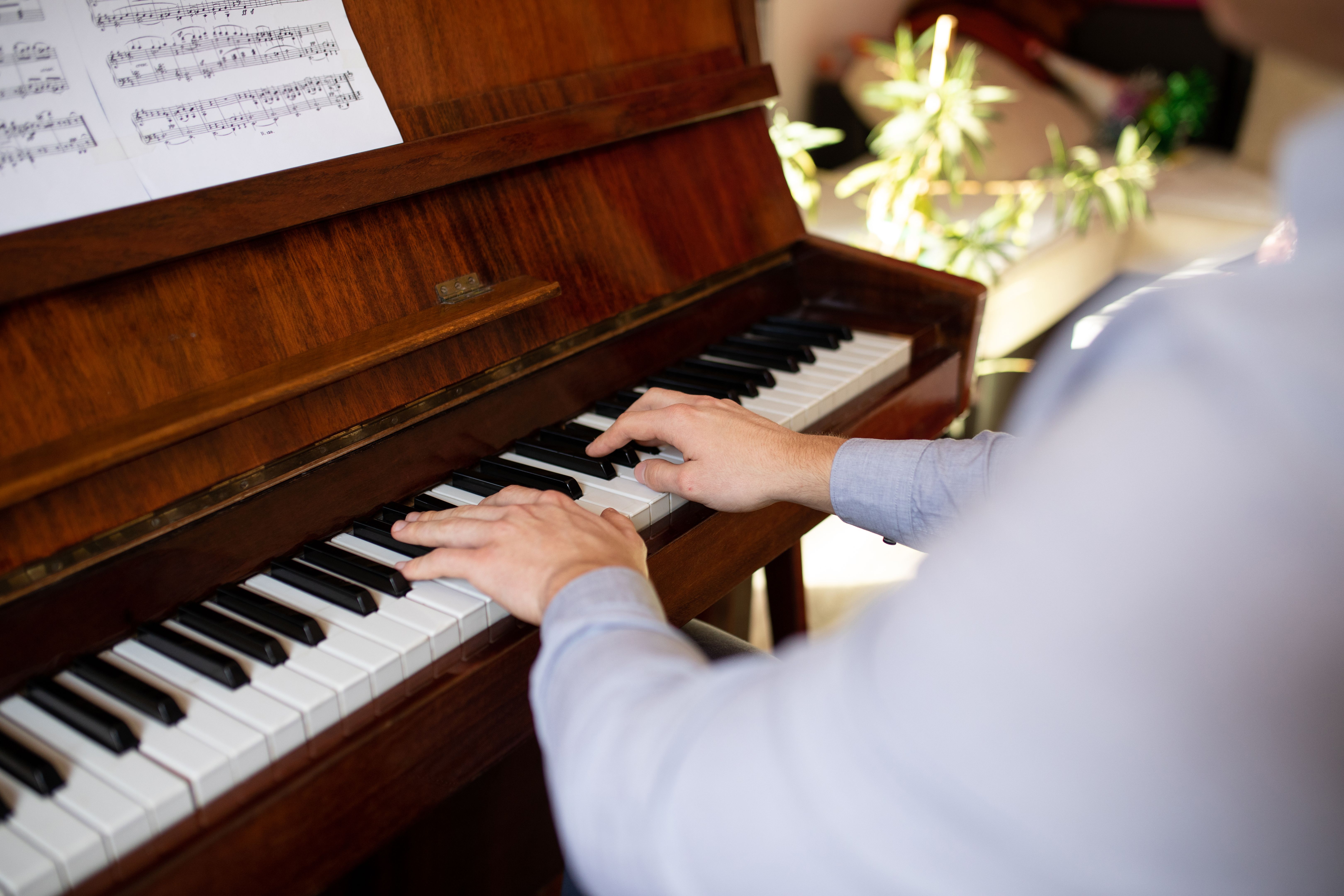 indoor piano sunlight