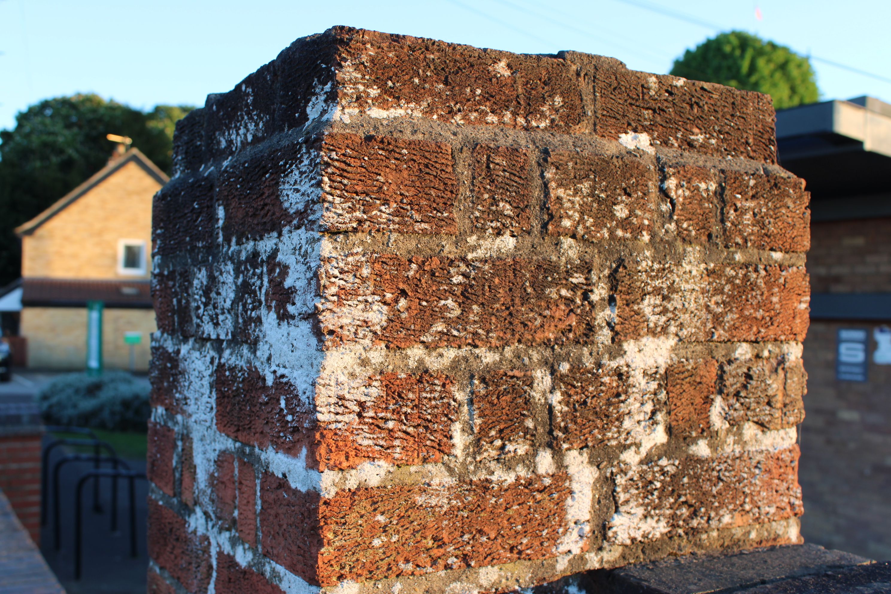 efflorescence on chimney