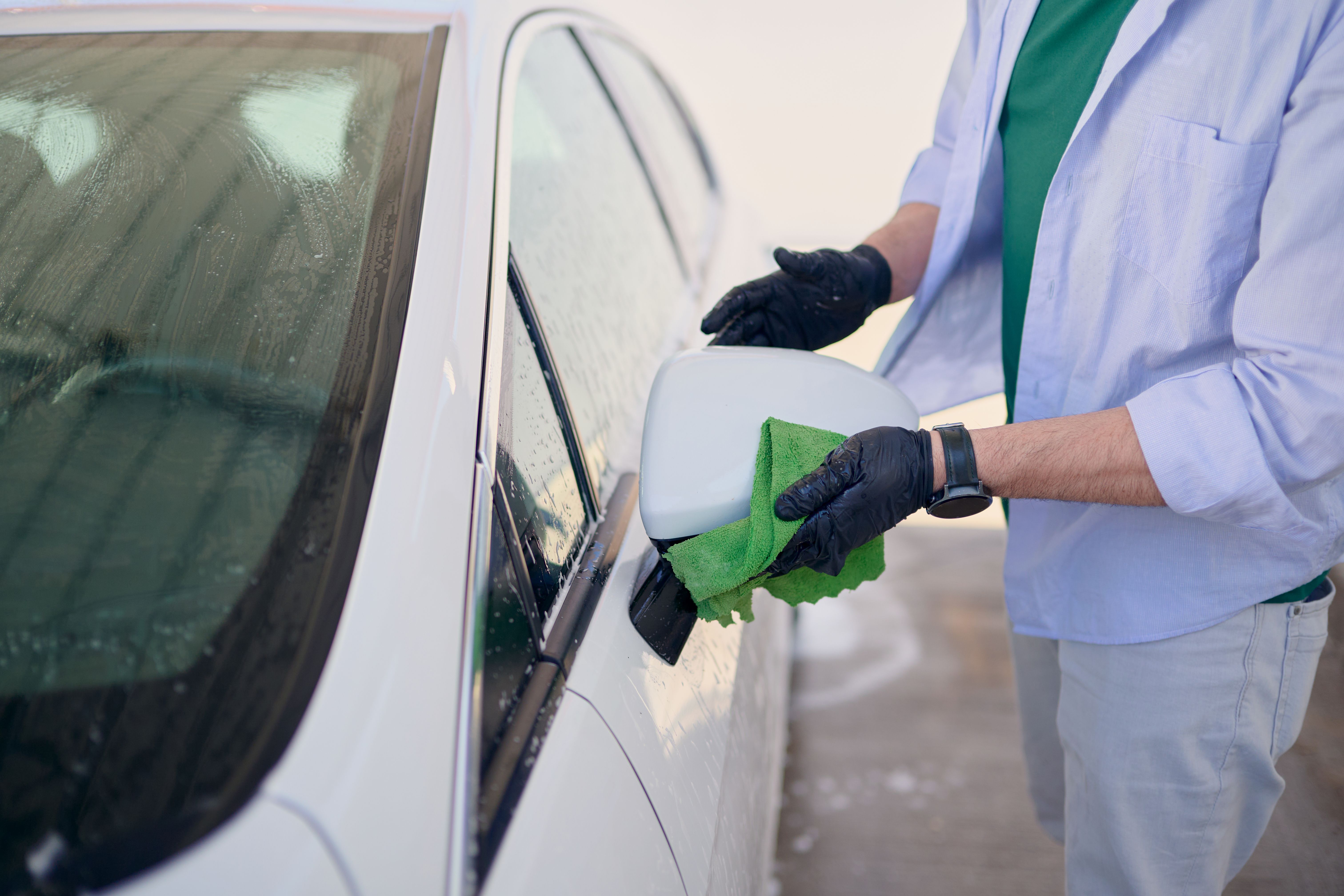 car cleaning equipment