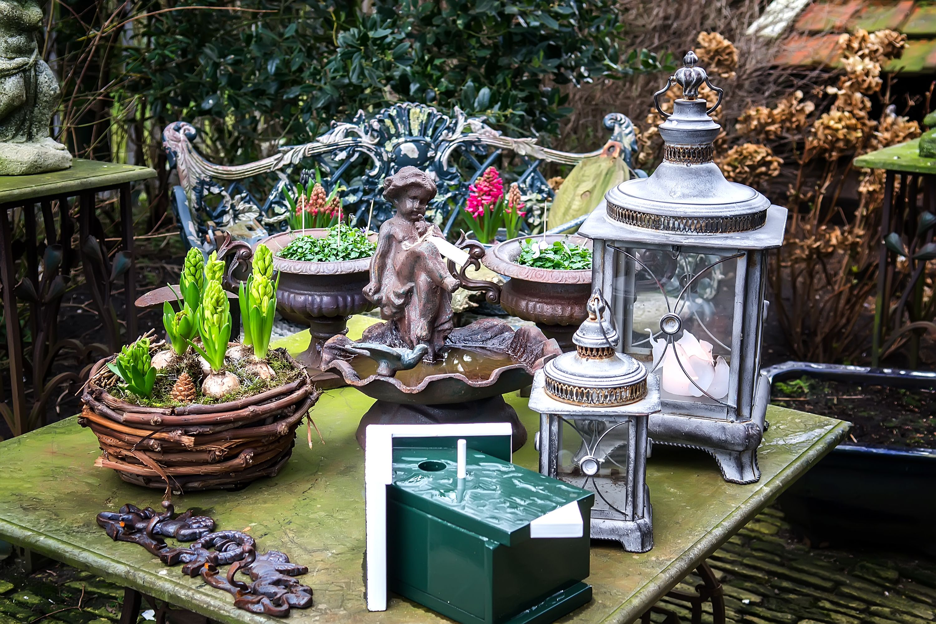 dekorative gartenelemente