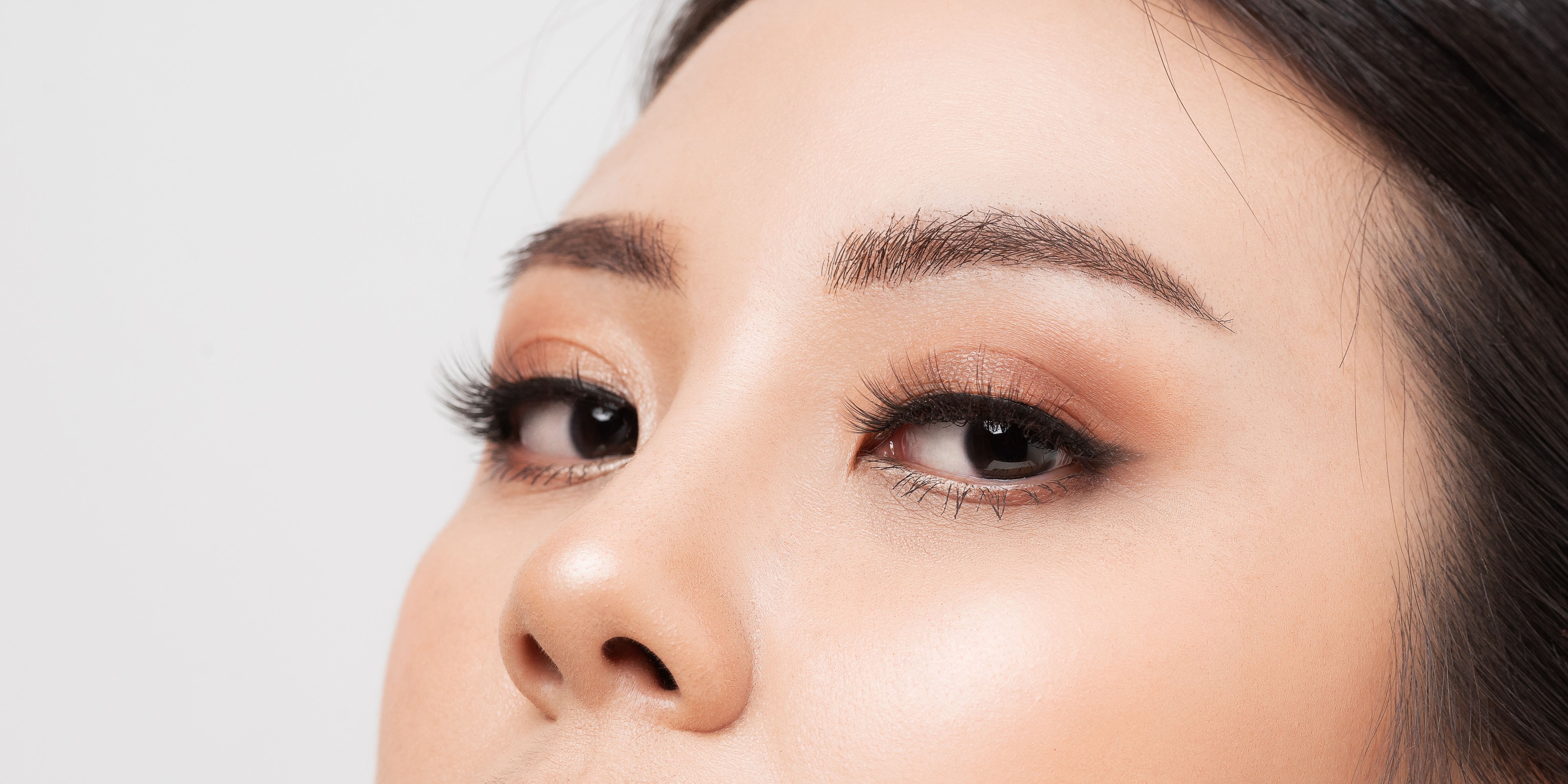 false eyelashes