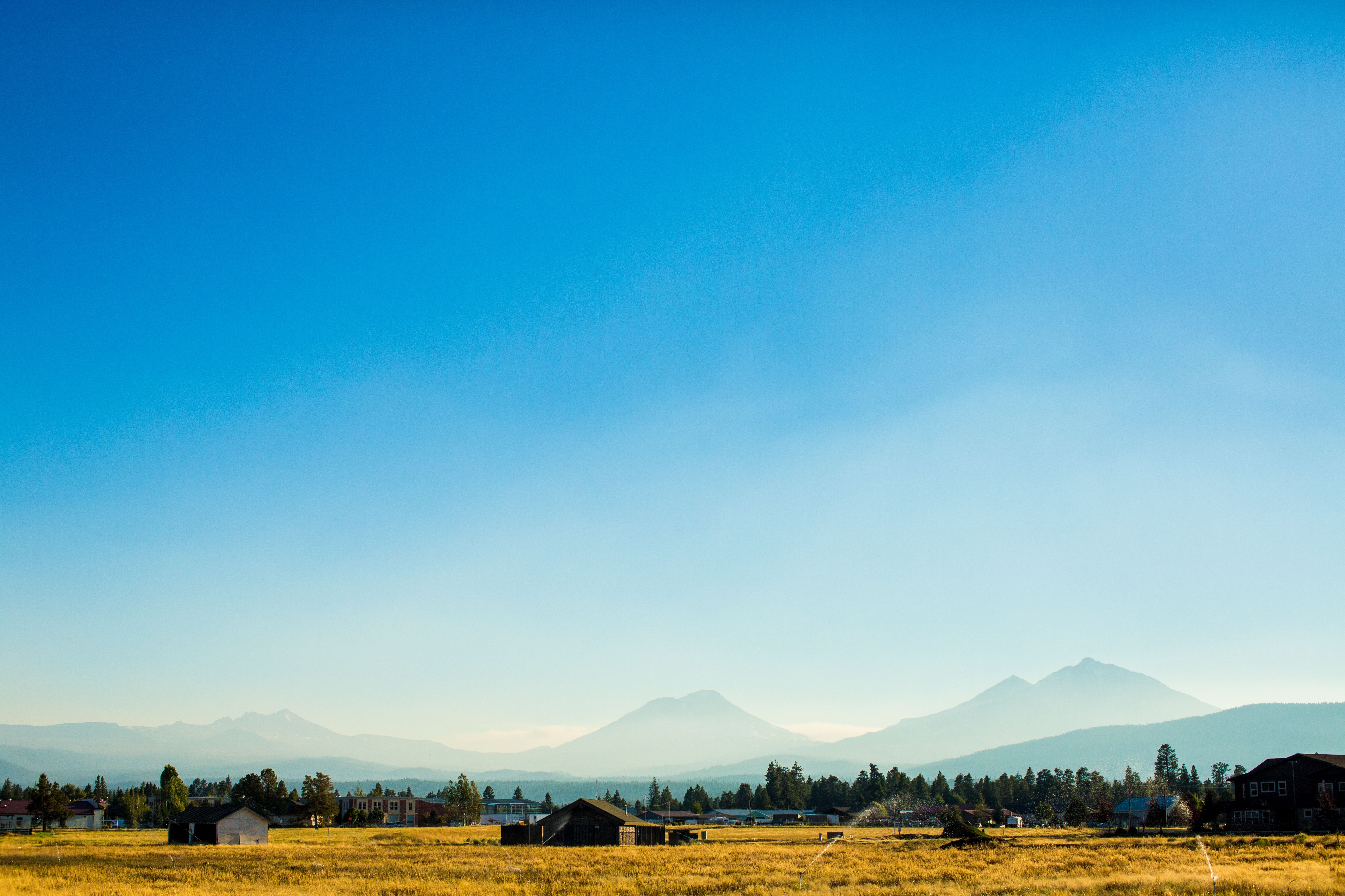 sisters oregon town