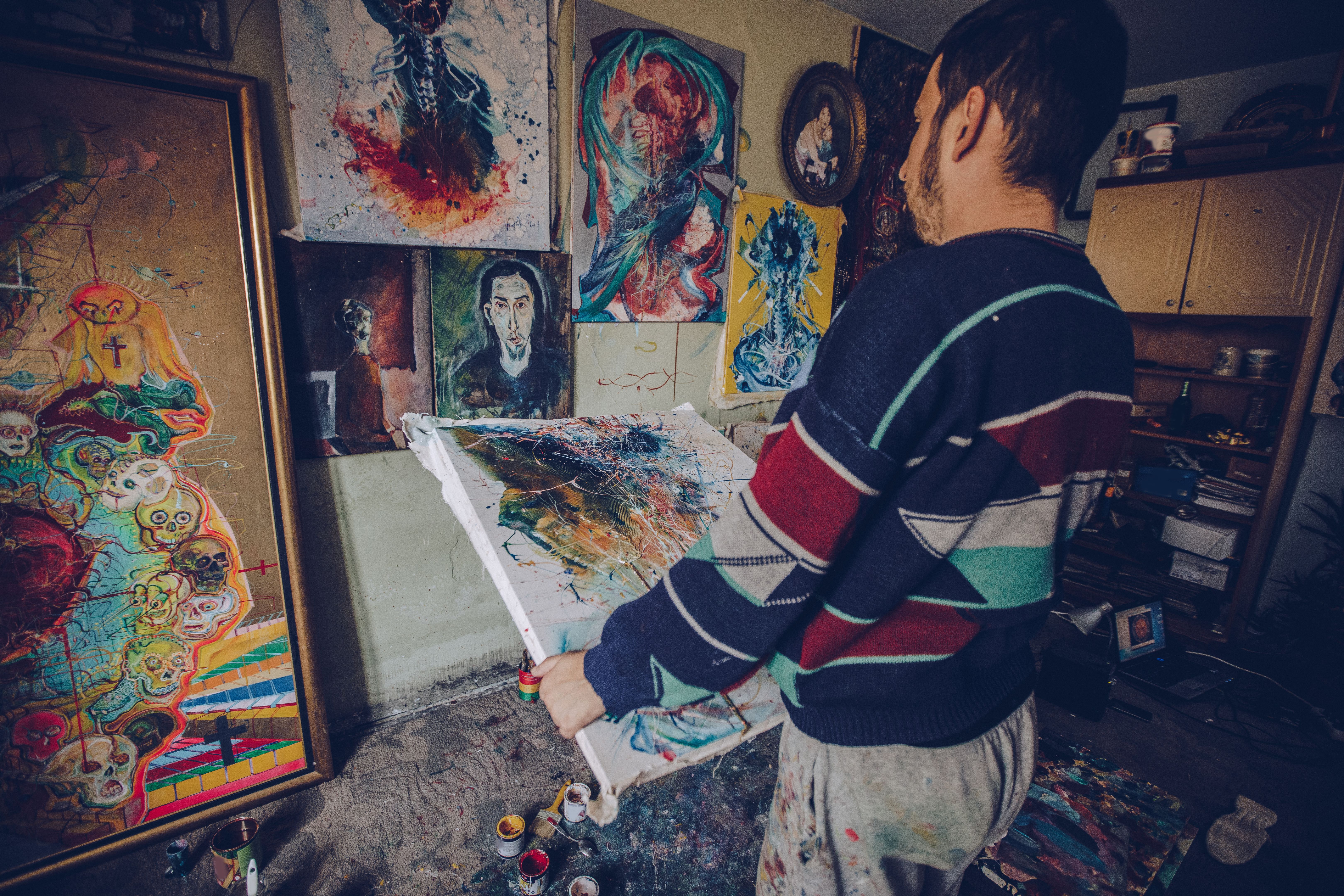 Man thinking about the painting