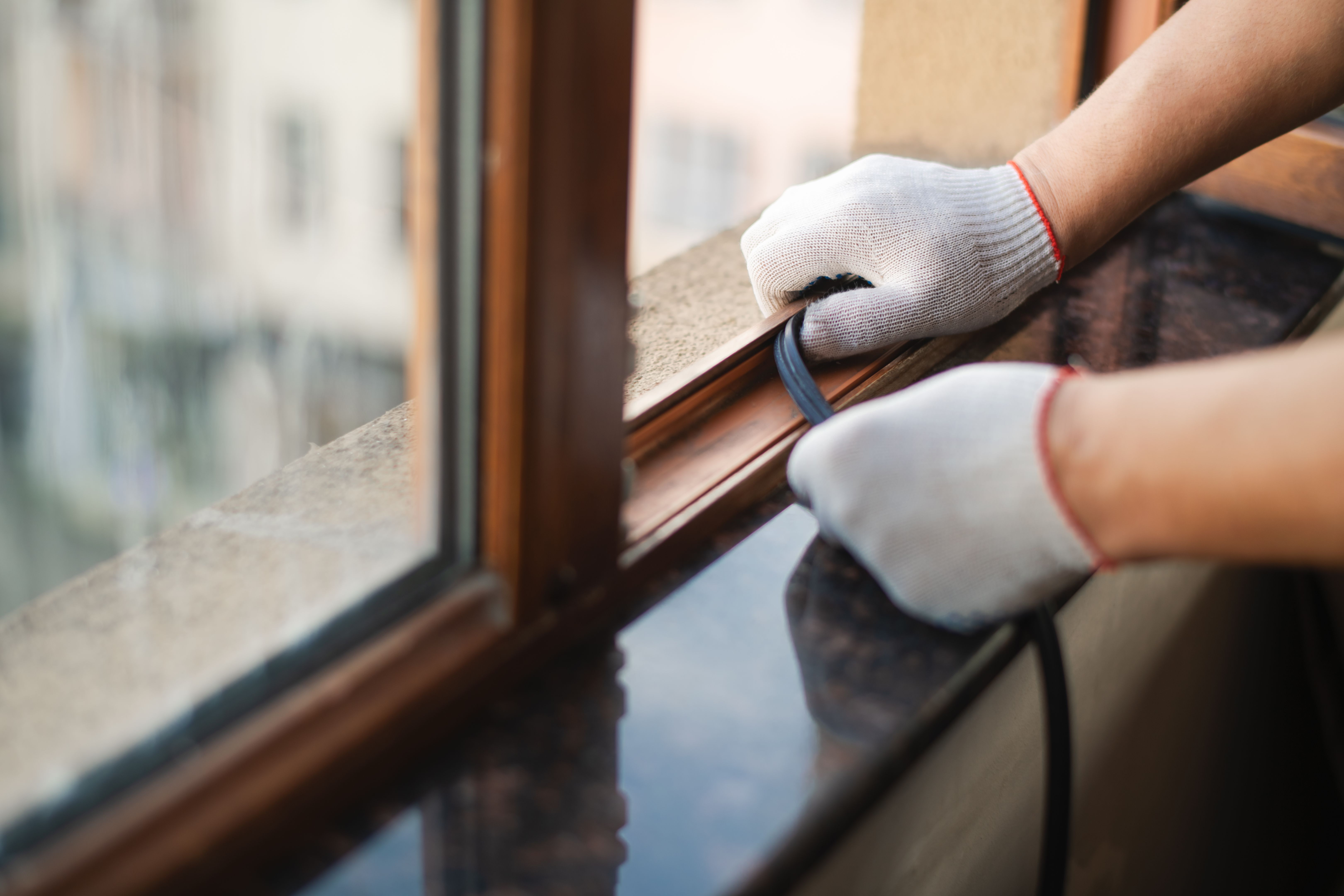 vinyl vs wood windows durability