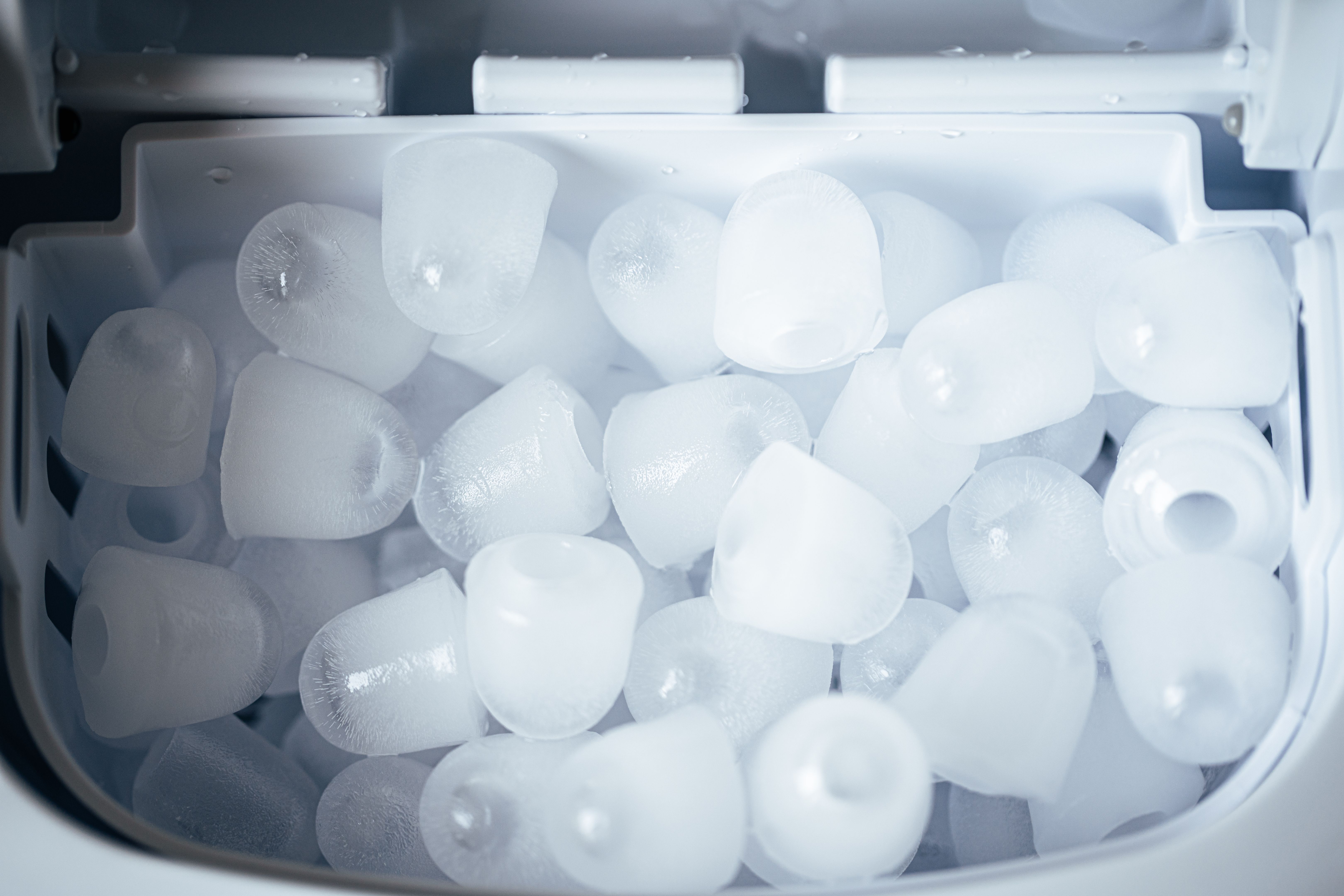 commercial ice maker
