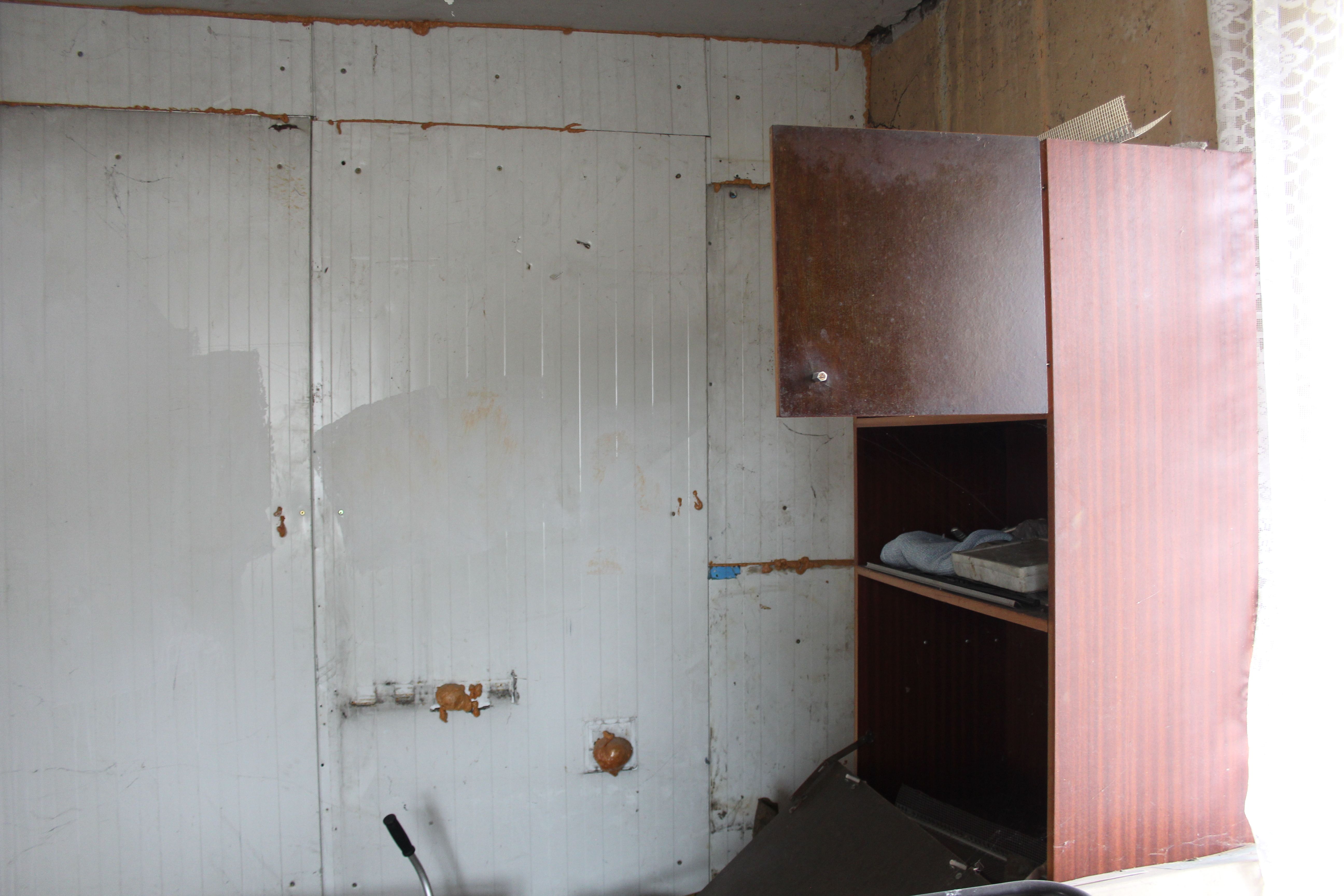 decluttered home interior