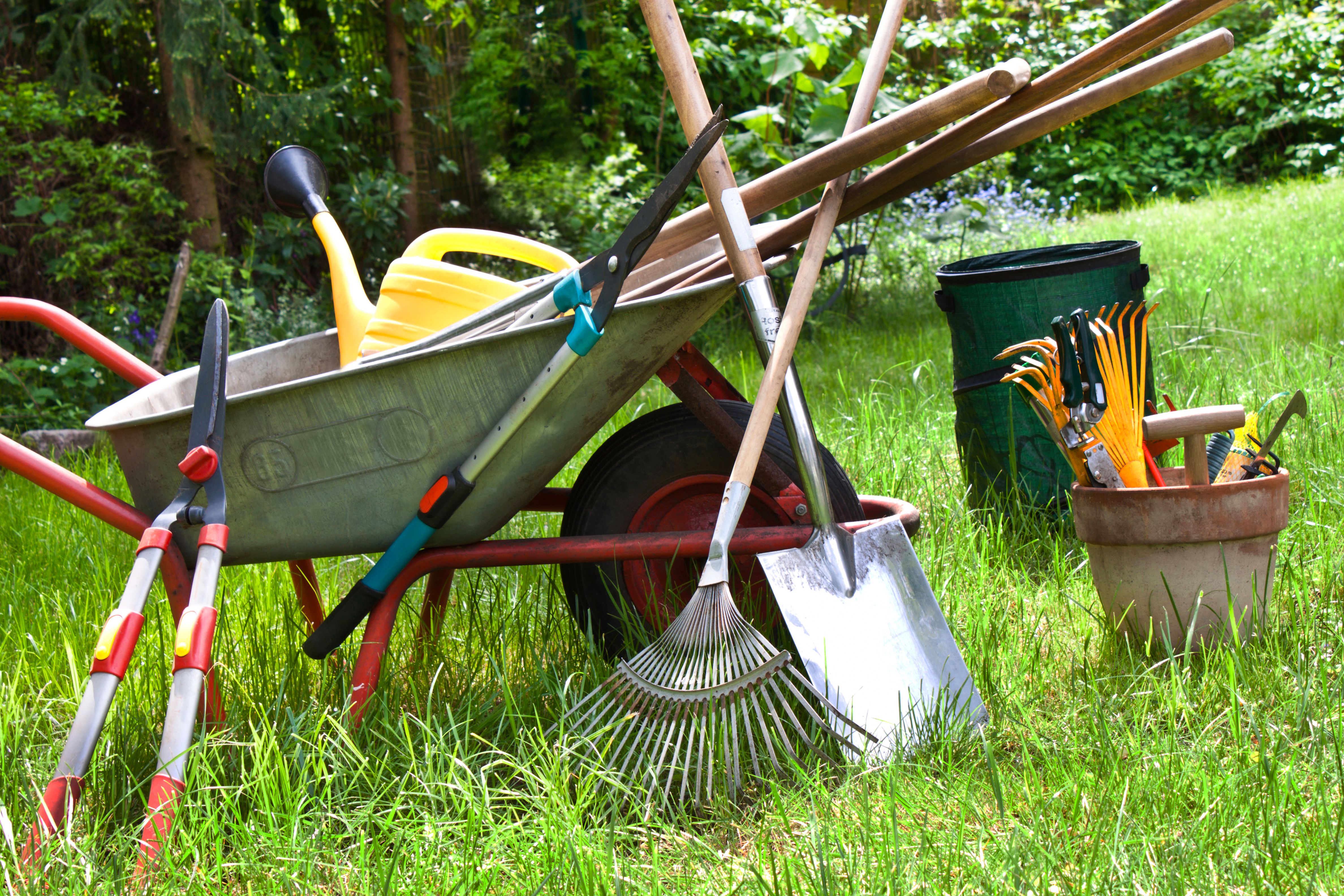landscaping tools