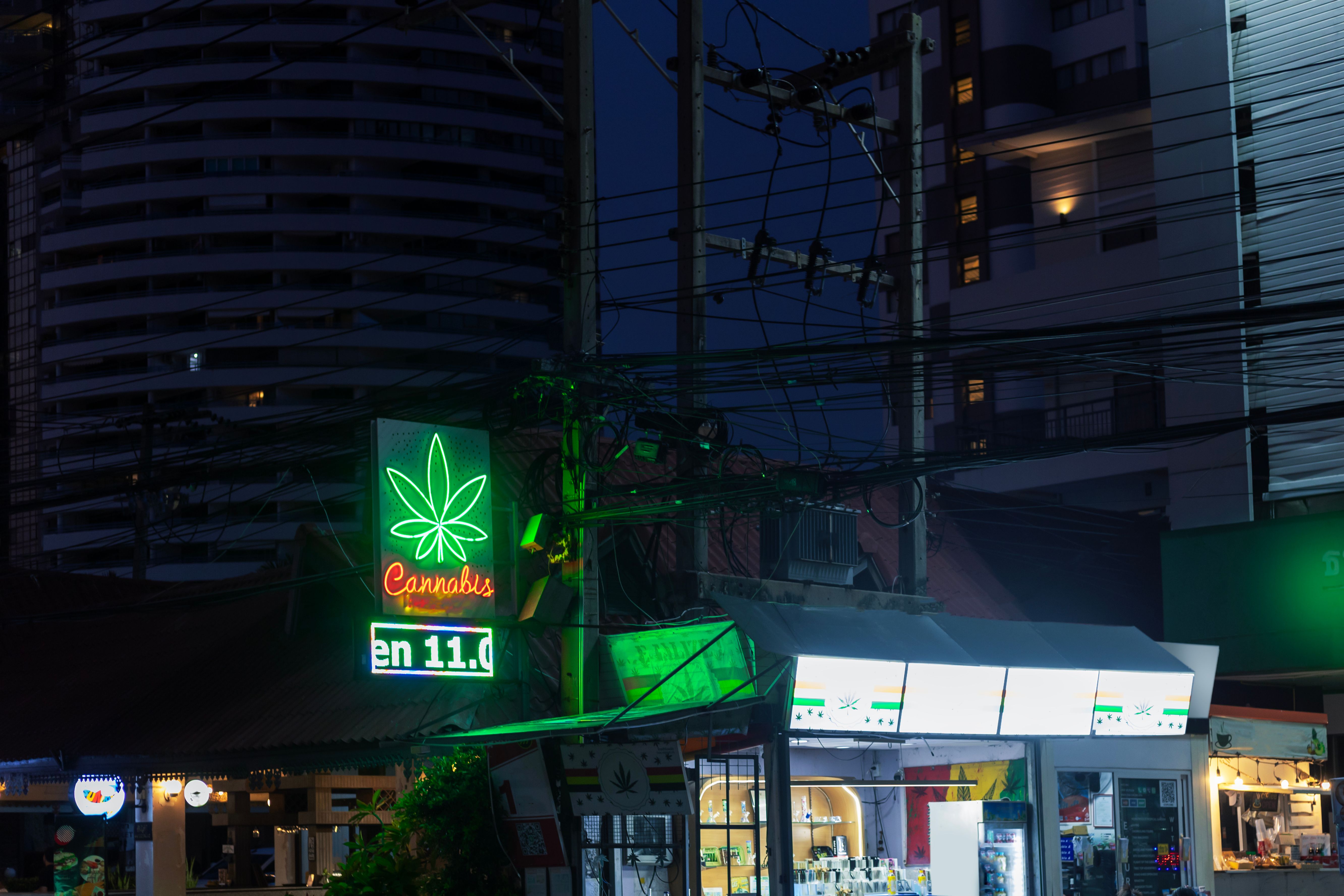 cannabis shop location