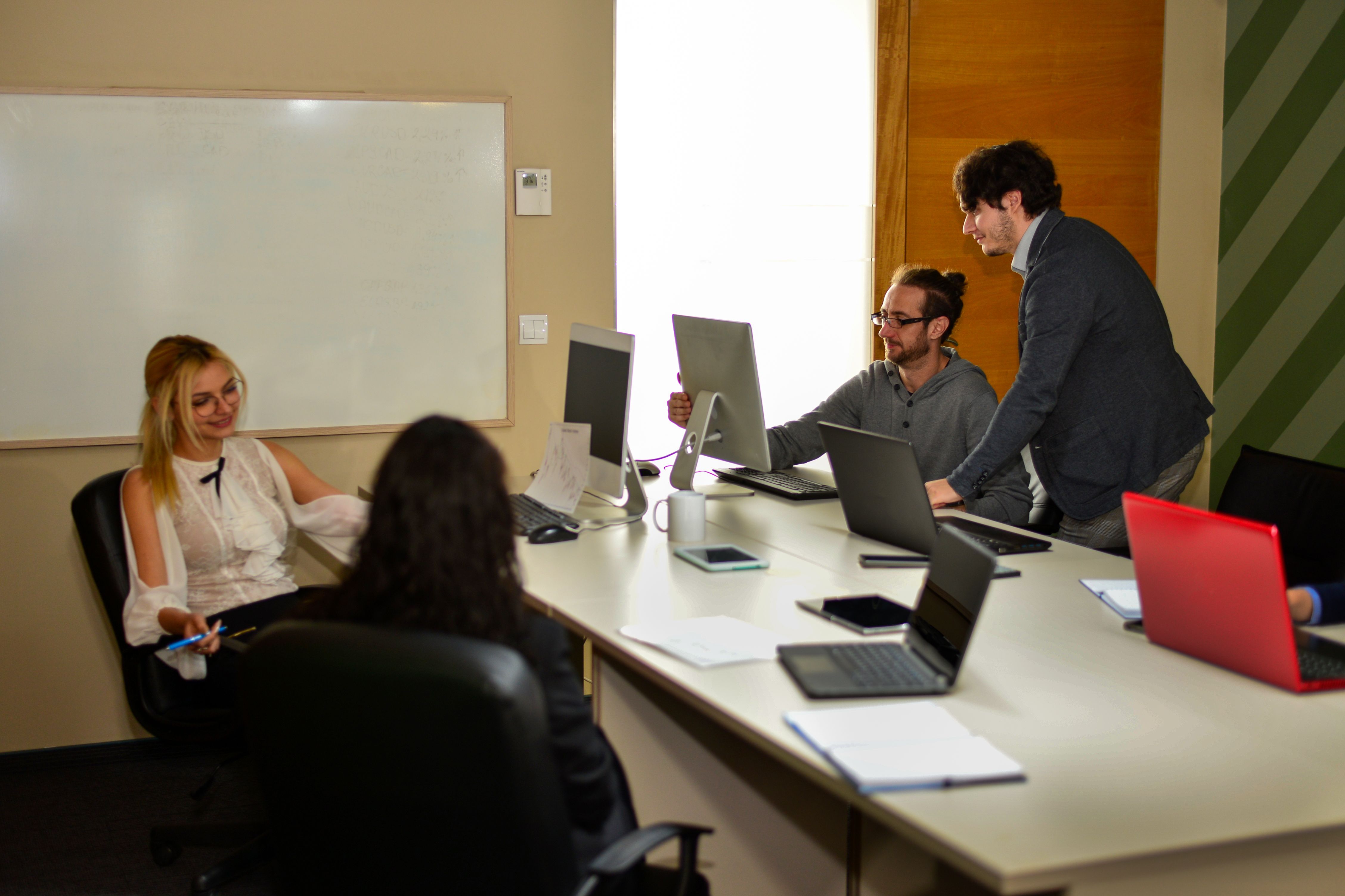 Teamwork leads to good results.