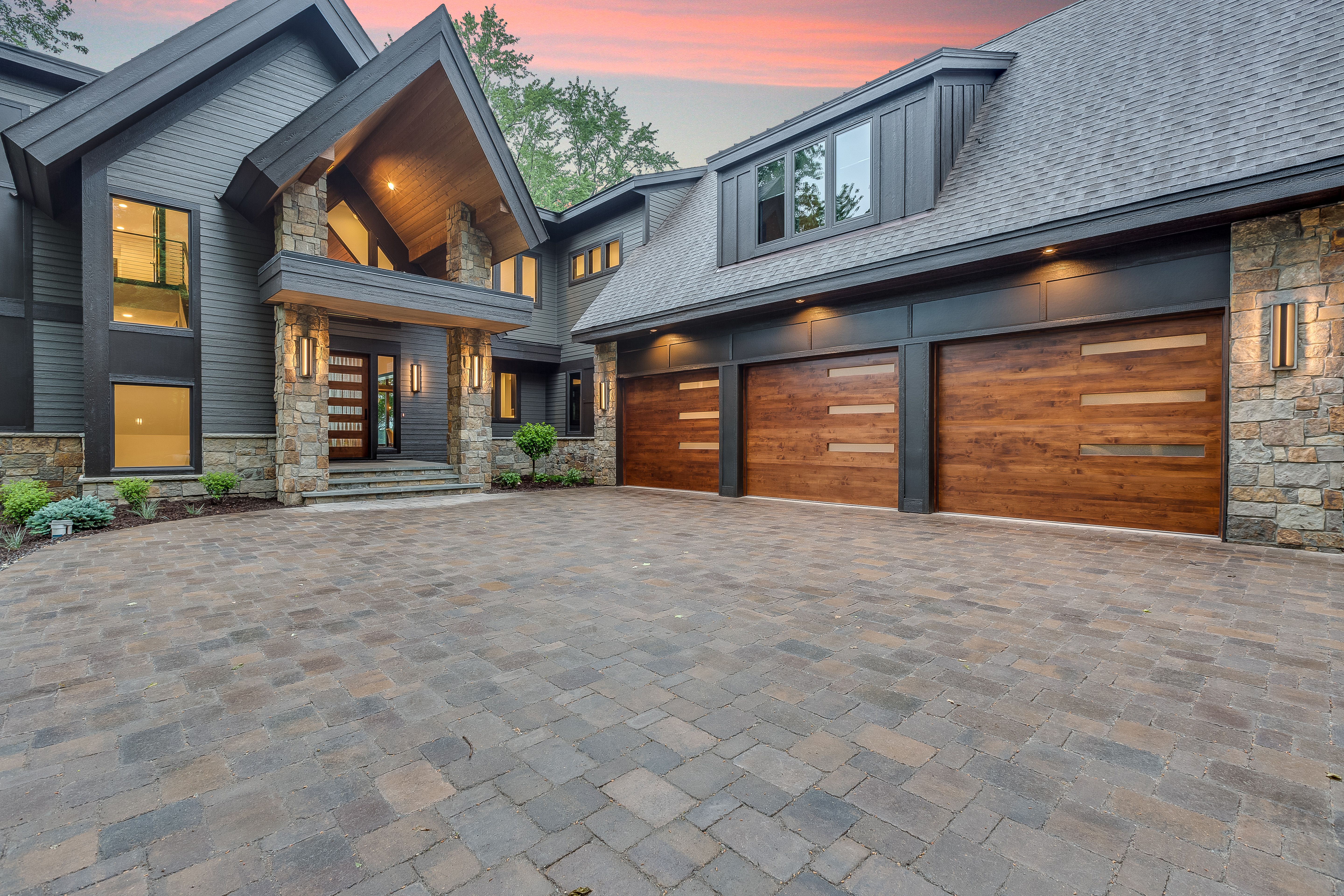 garage door exterior