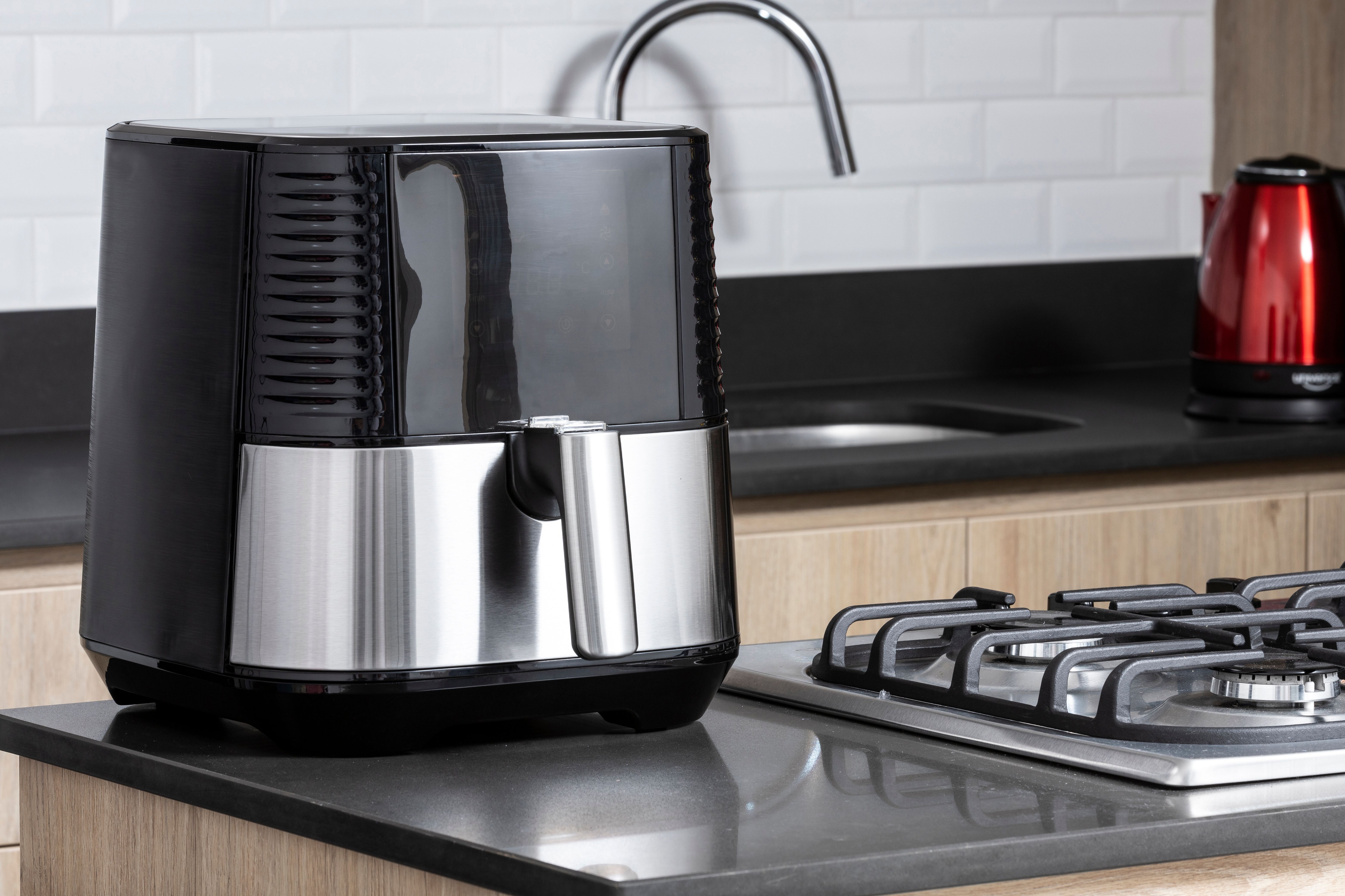 small air fryer kitchen