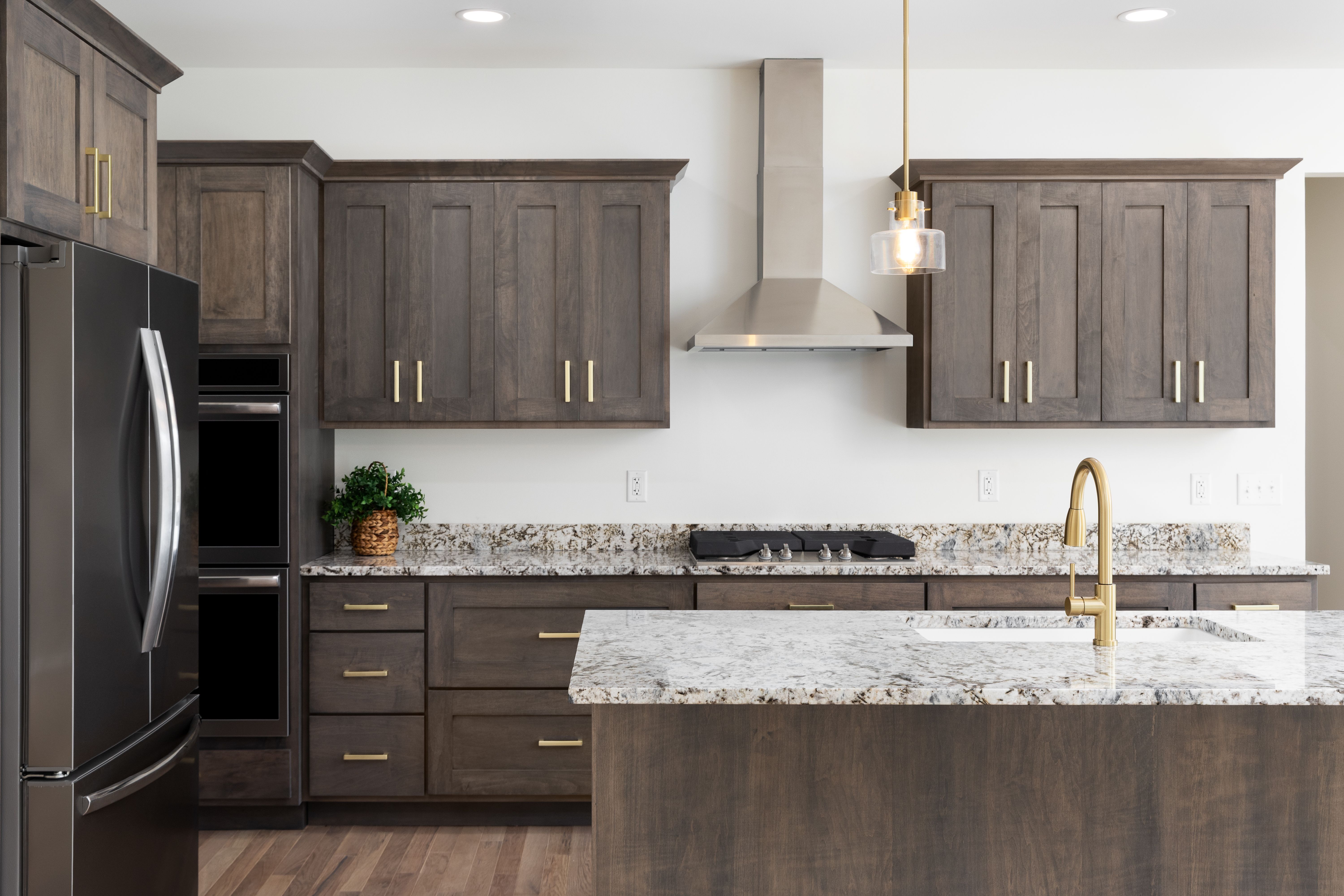 modern kitchen cabinets