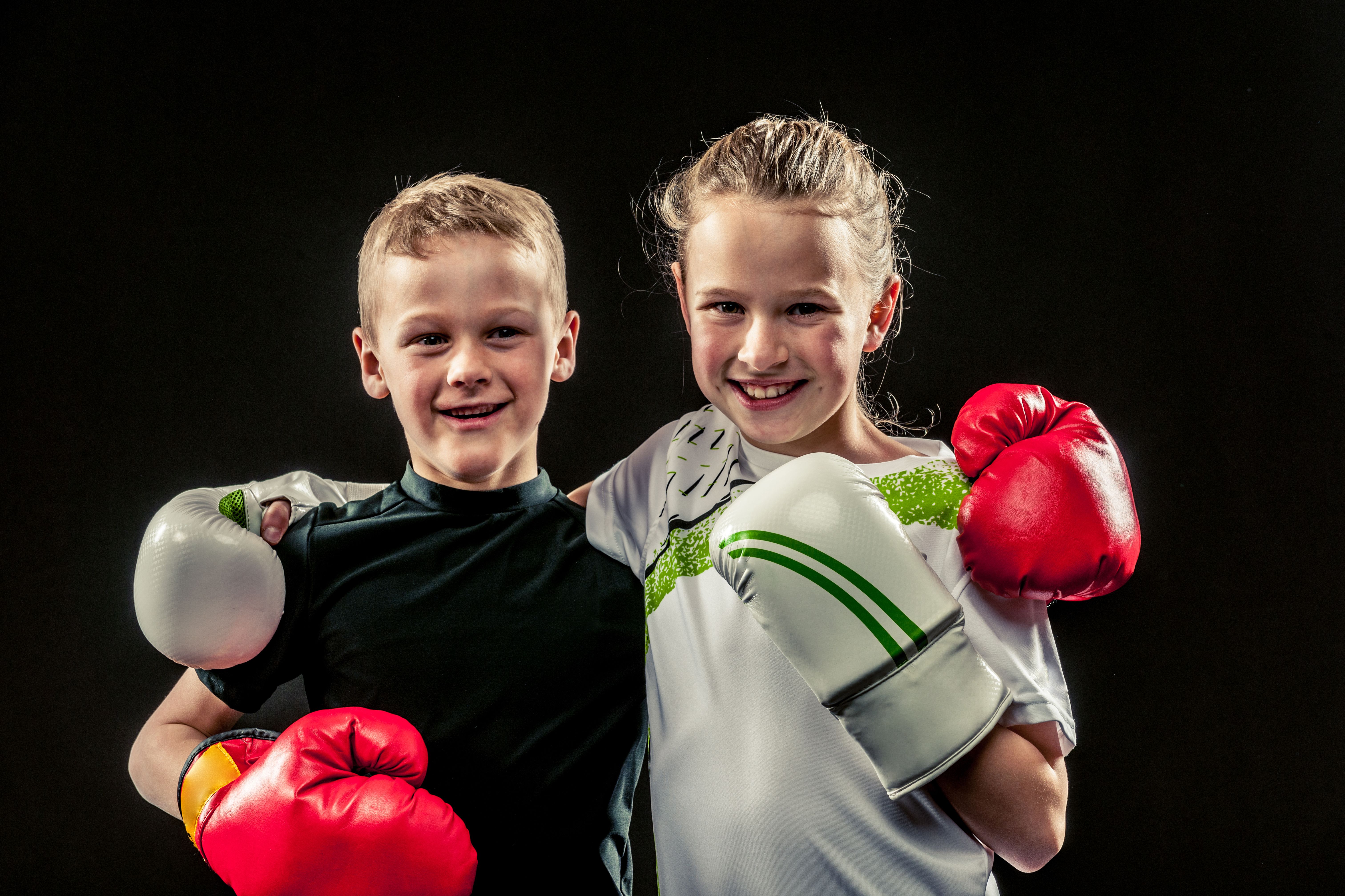 children boxing