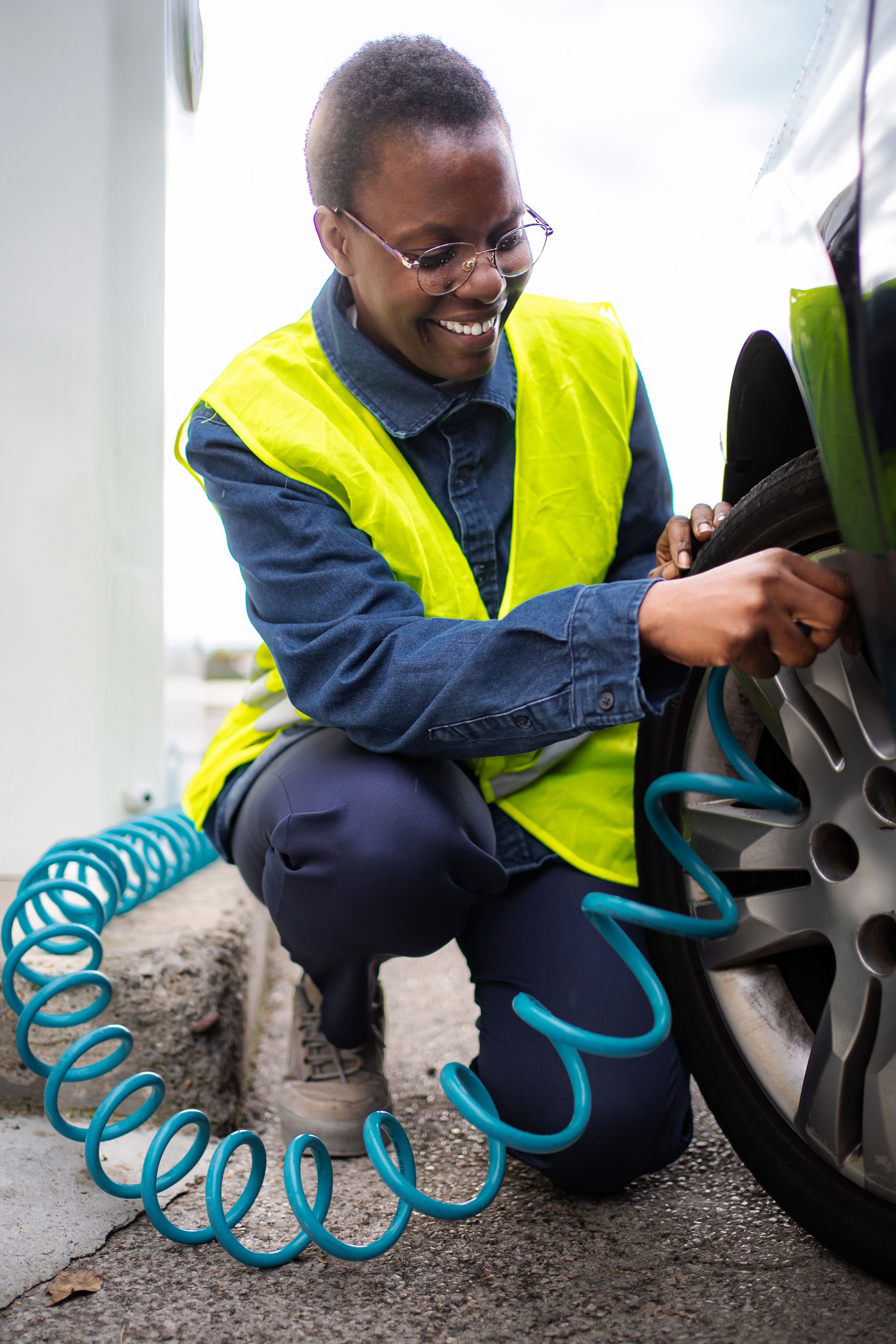 mechanic roadside repair