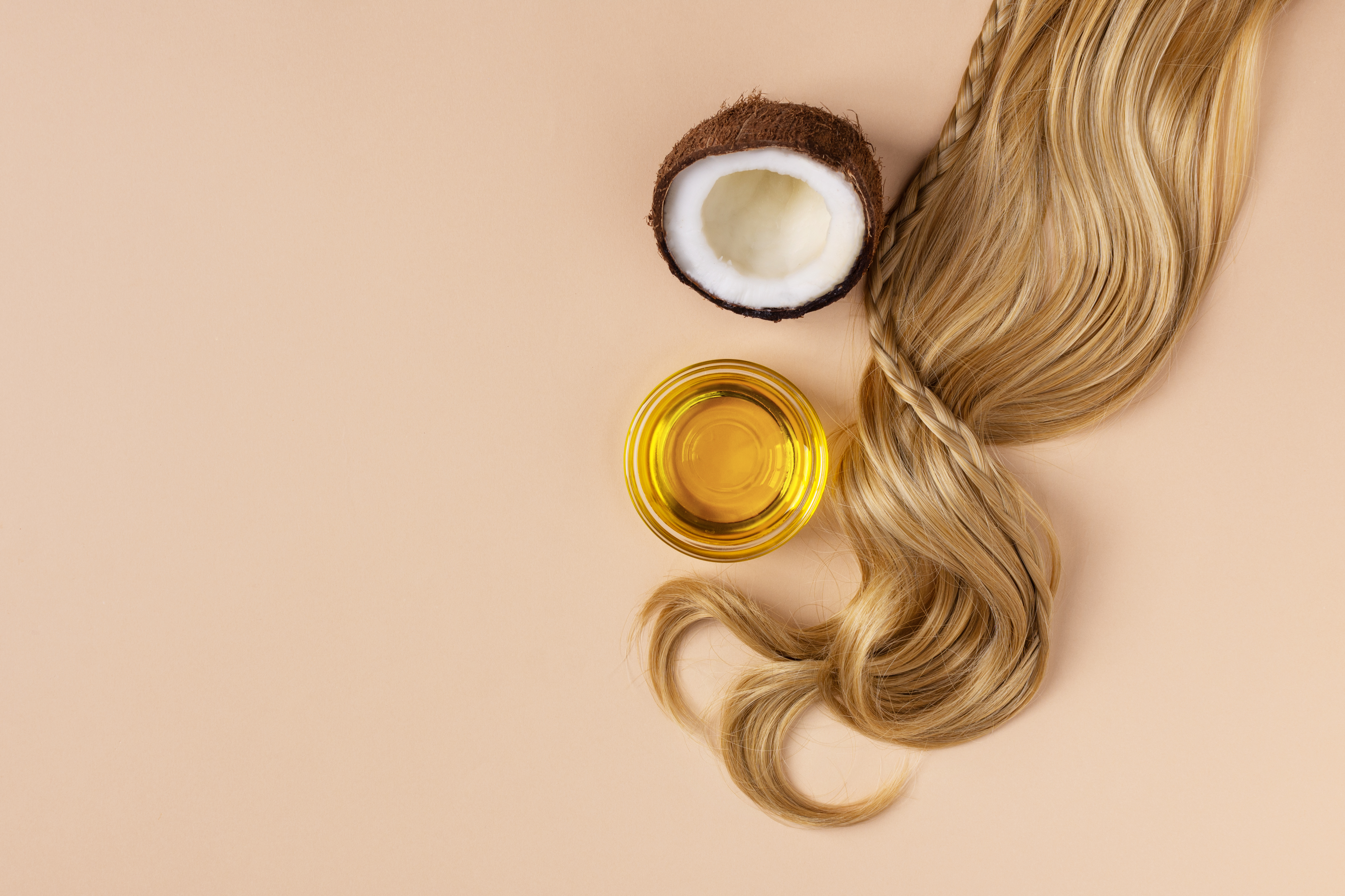 Coconut oil for restore and recovery damaged hair. Coconut oil for restore and recovery damaged hair.