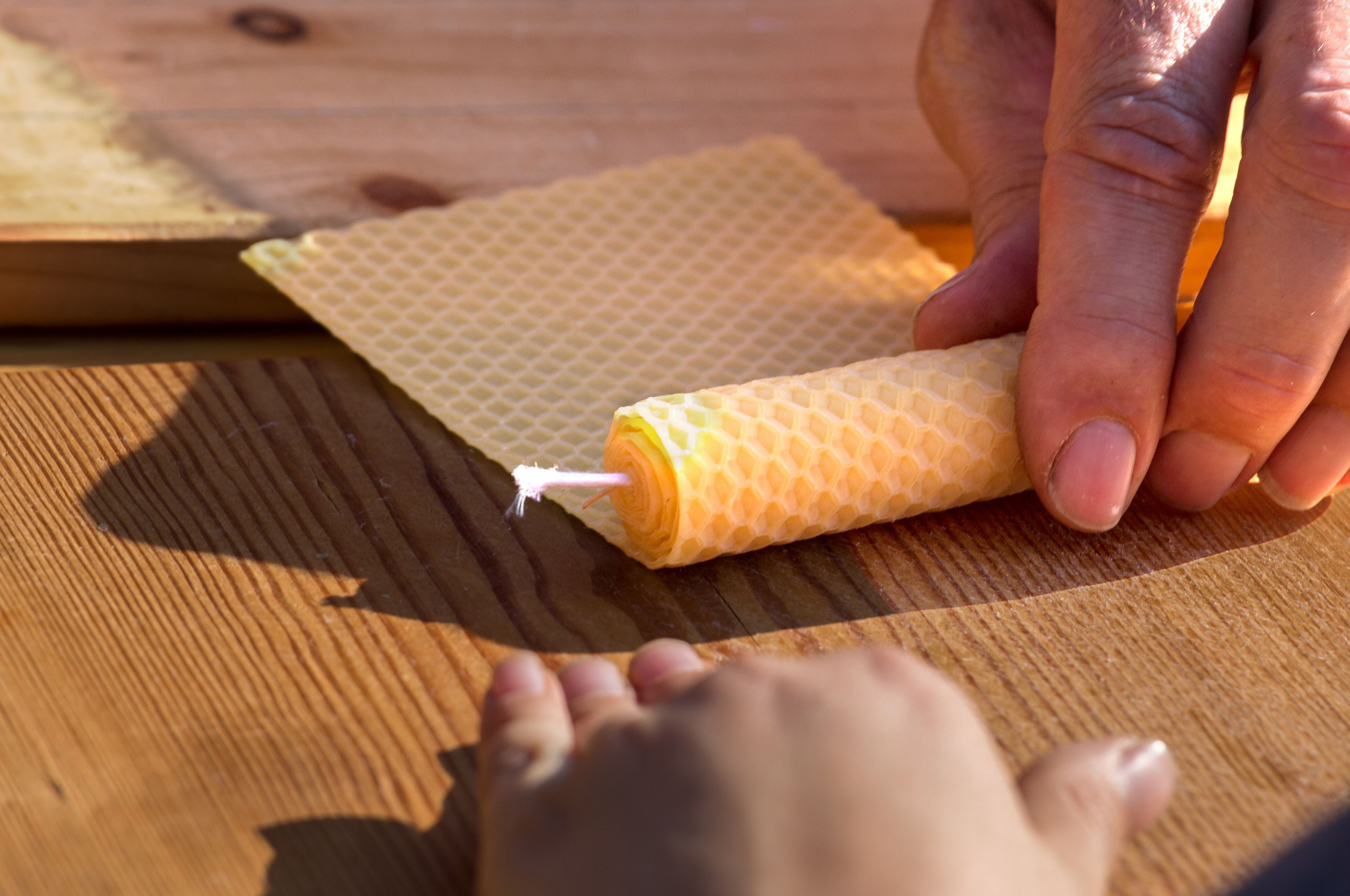 trimming candle wick