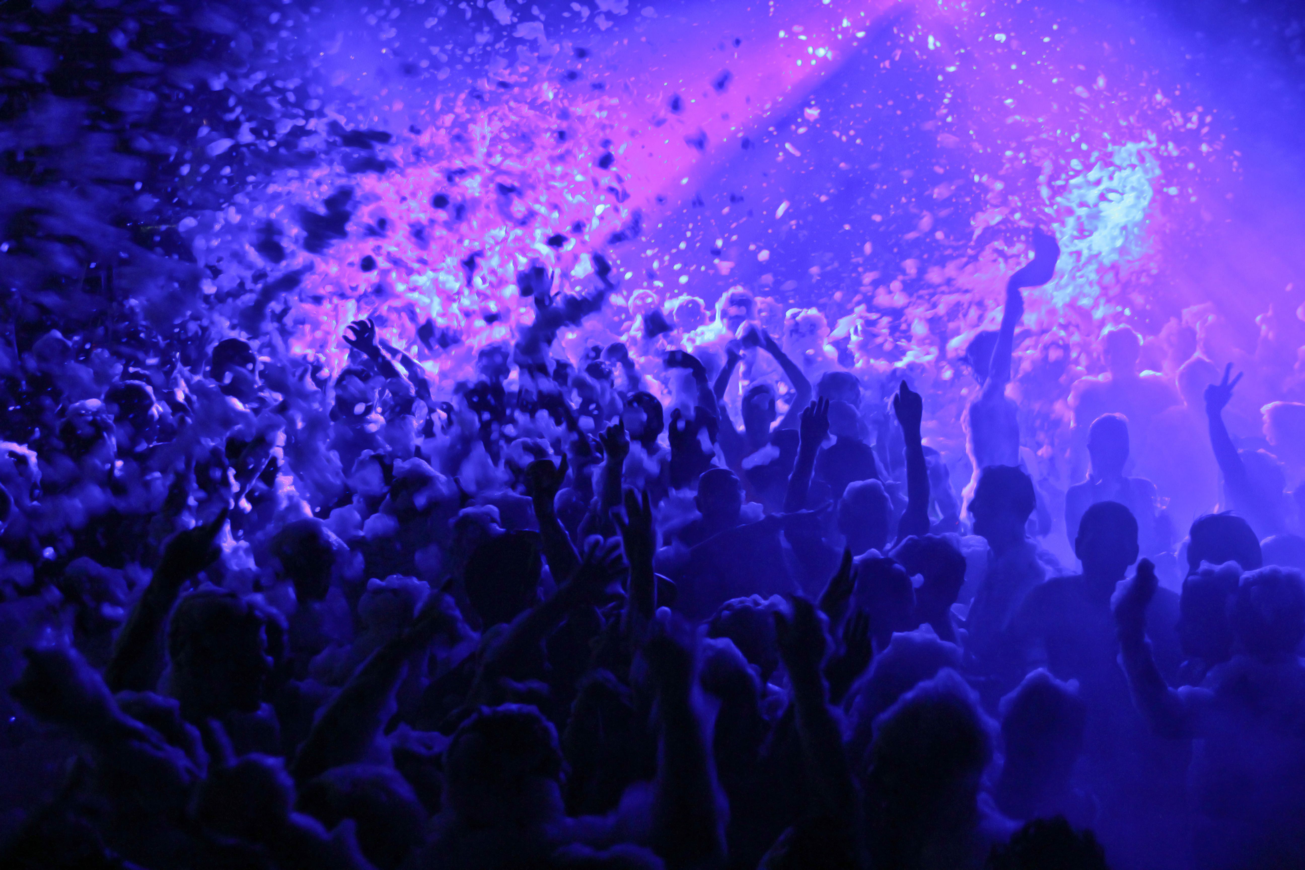The Ultimate Family Rave Day Experience: What to Expect and How to Prepare