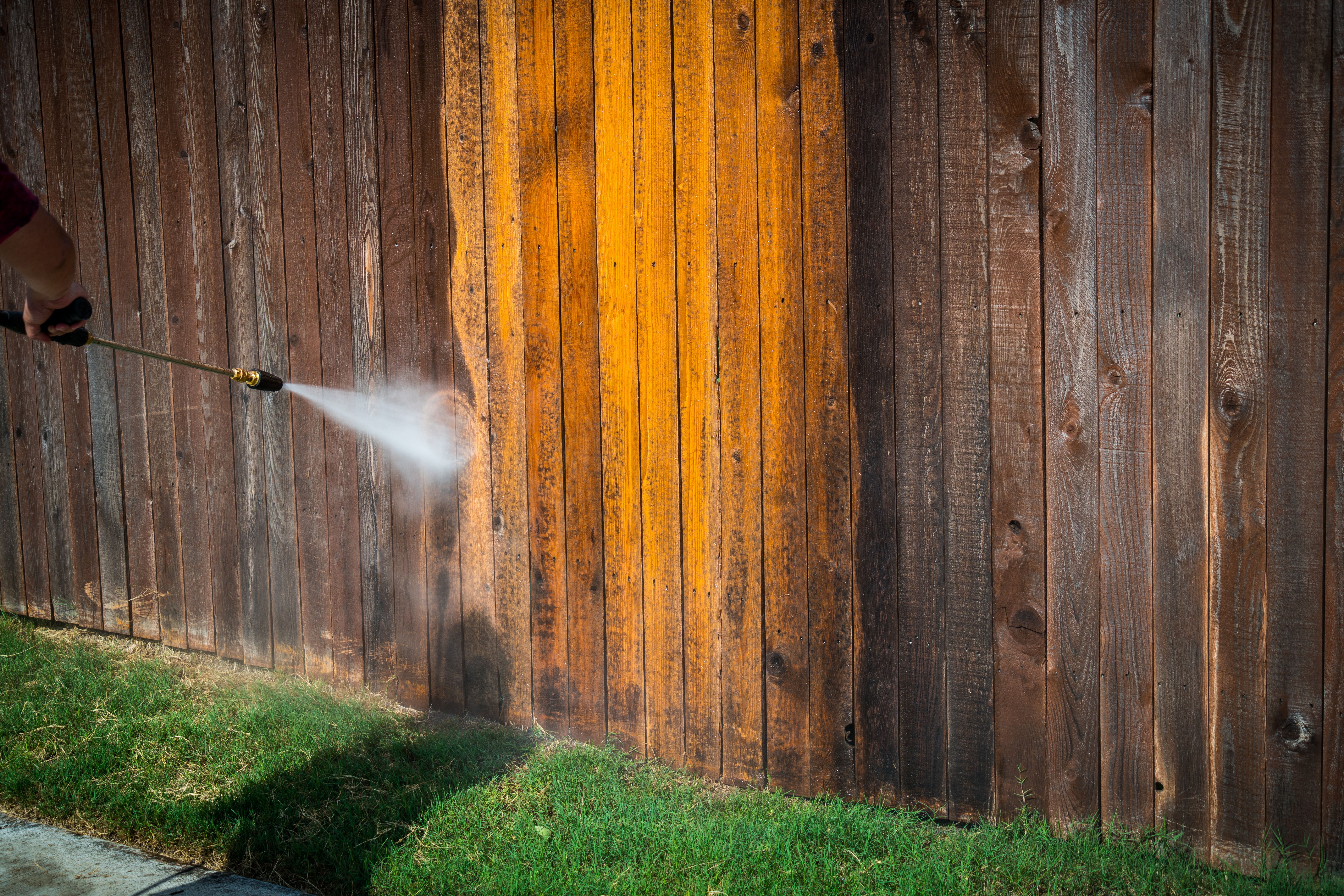 spring fence cleaning