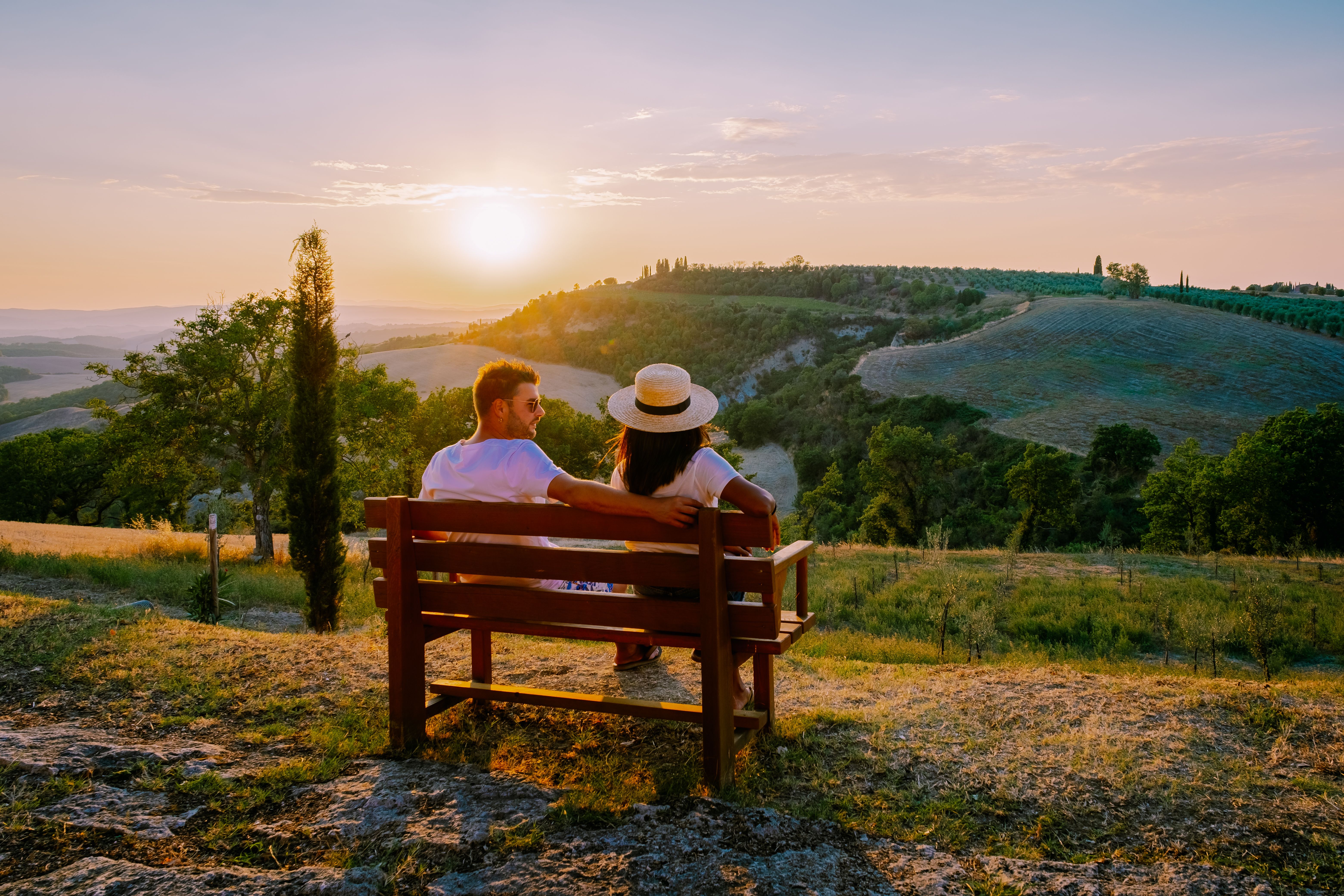 romantic couple Tuscany