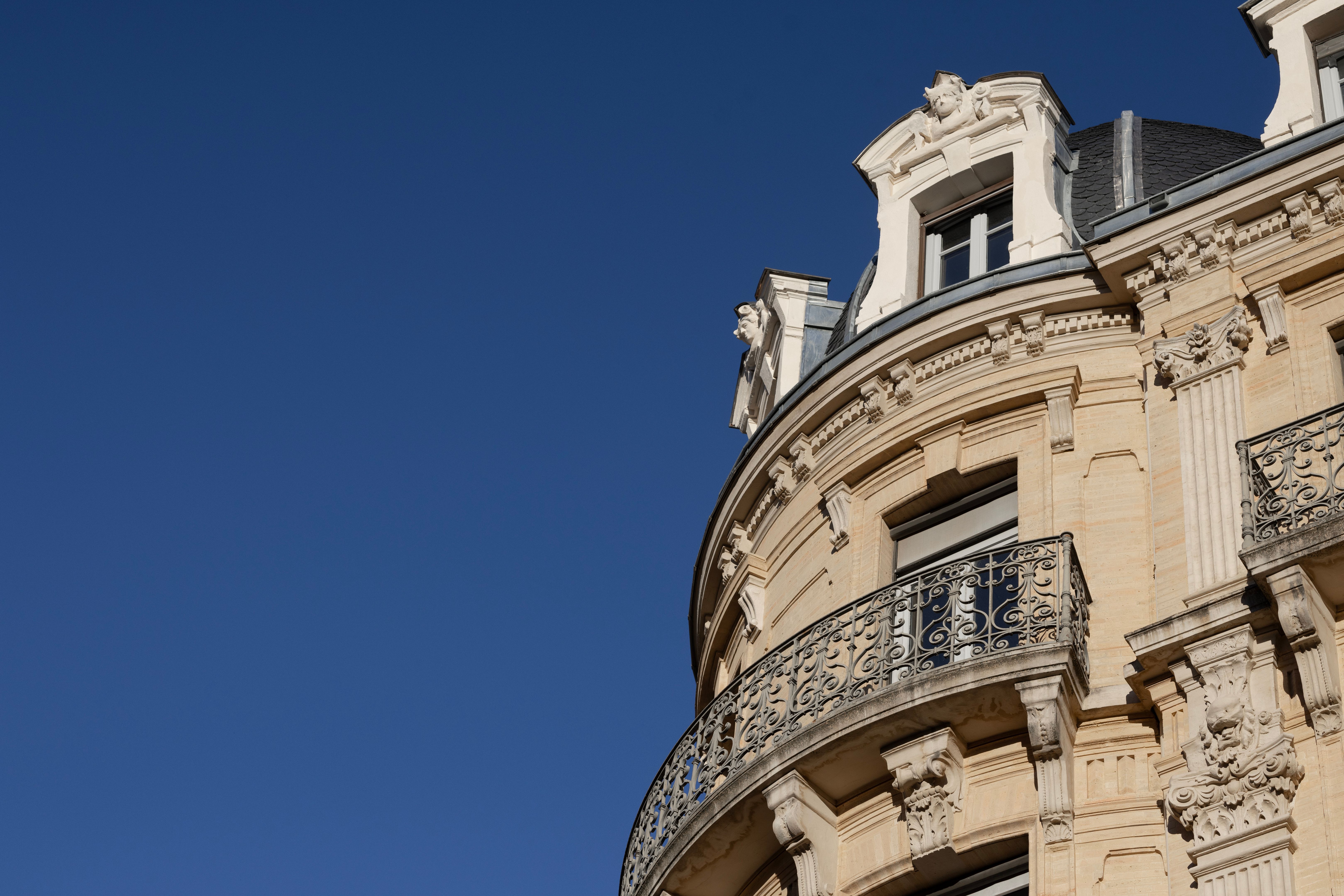 paris architecture detail