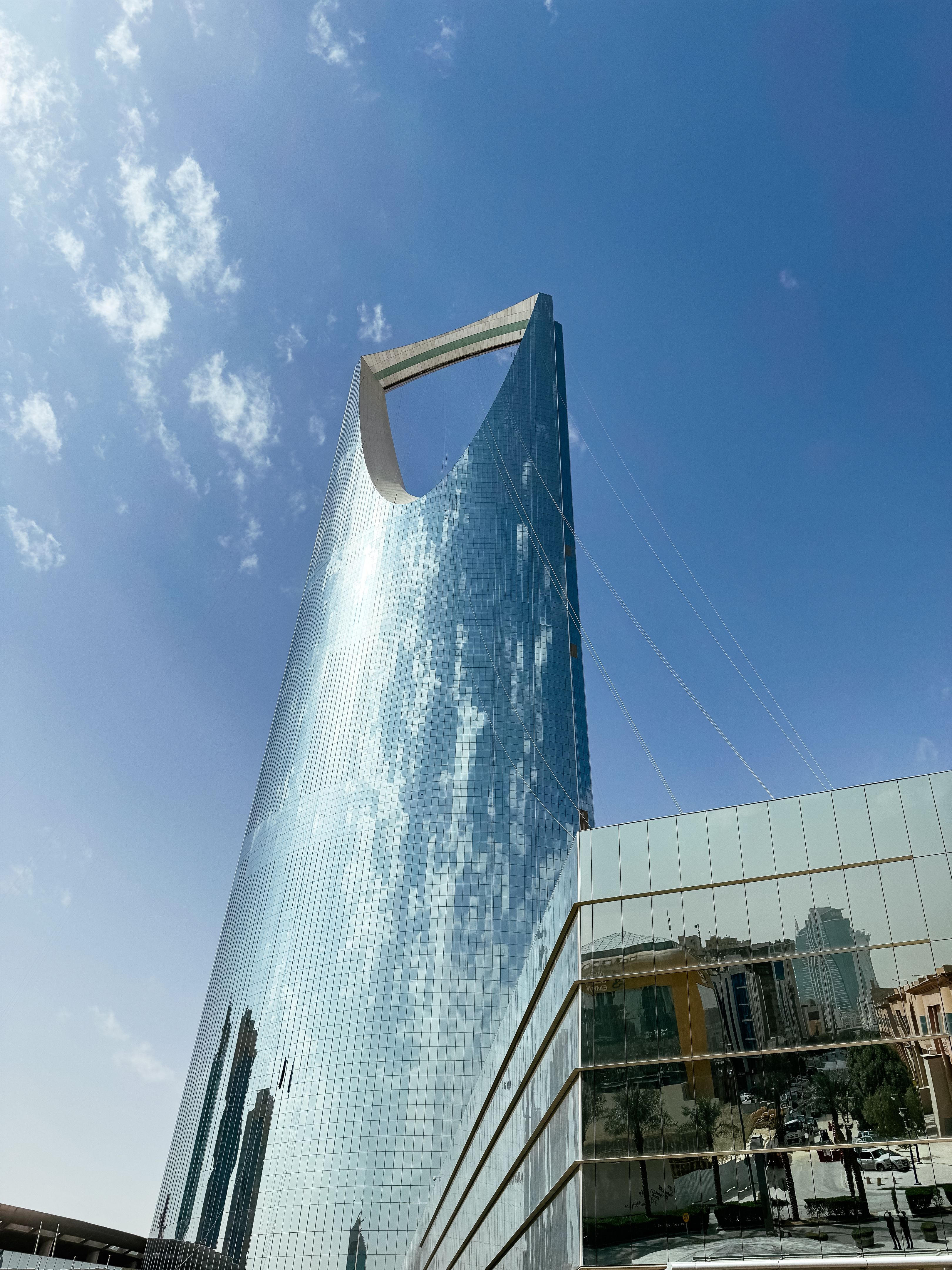 kingdom centre tower