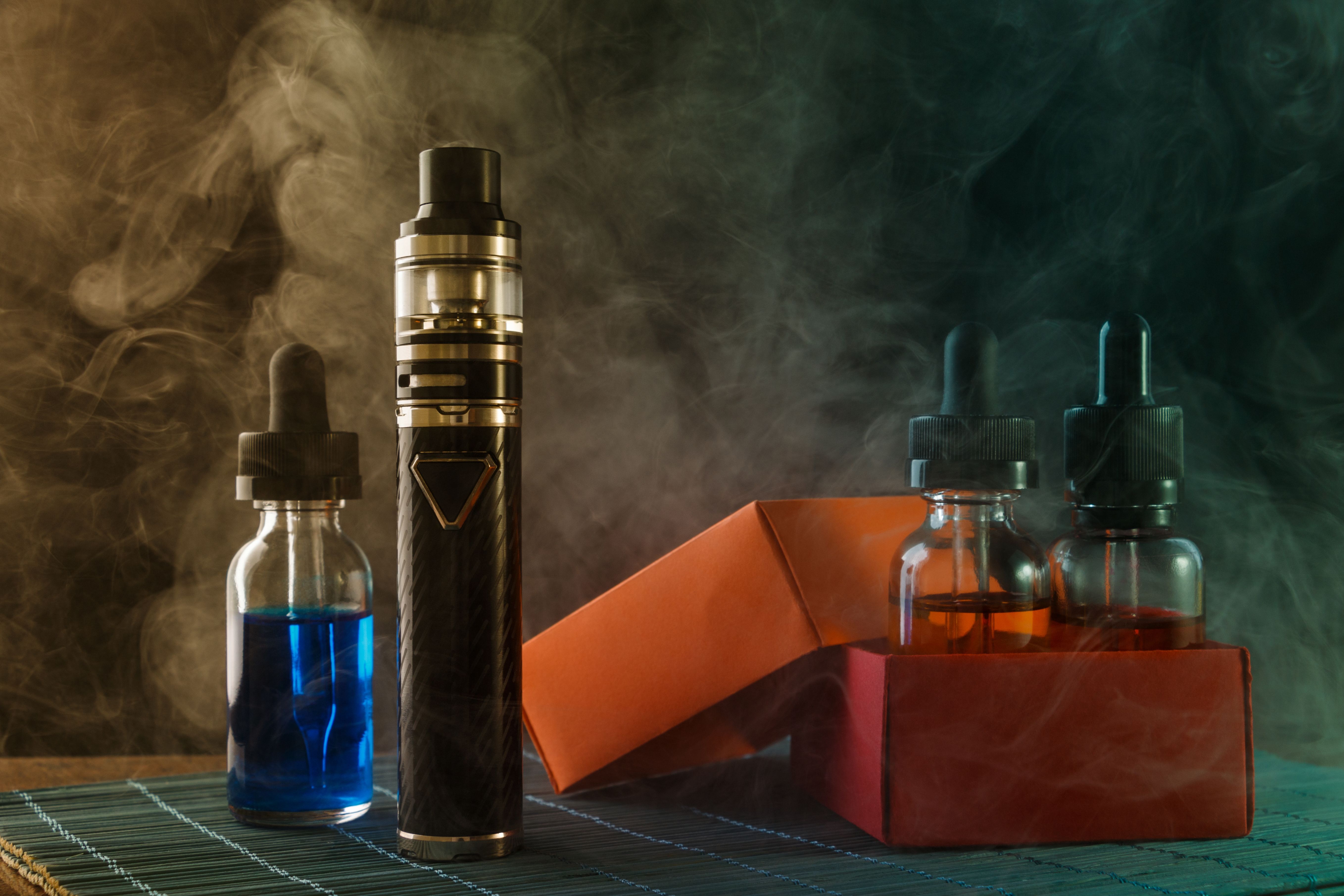 gift e-cigarette
