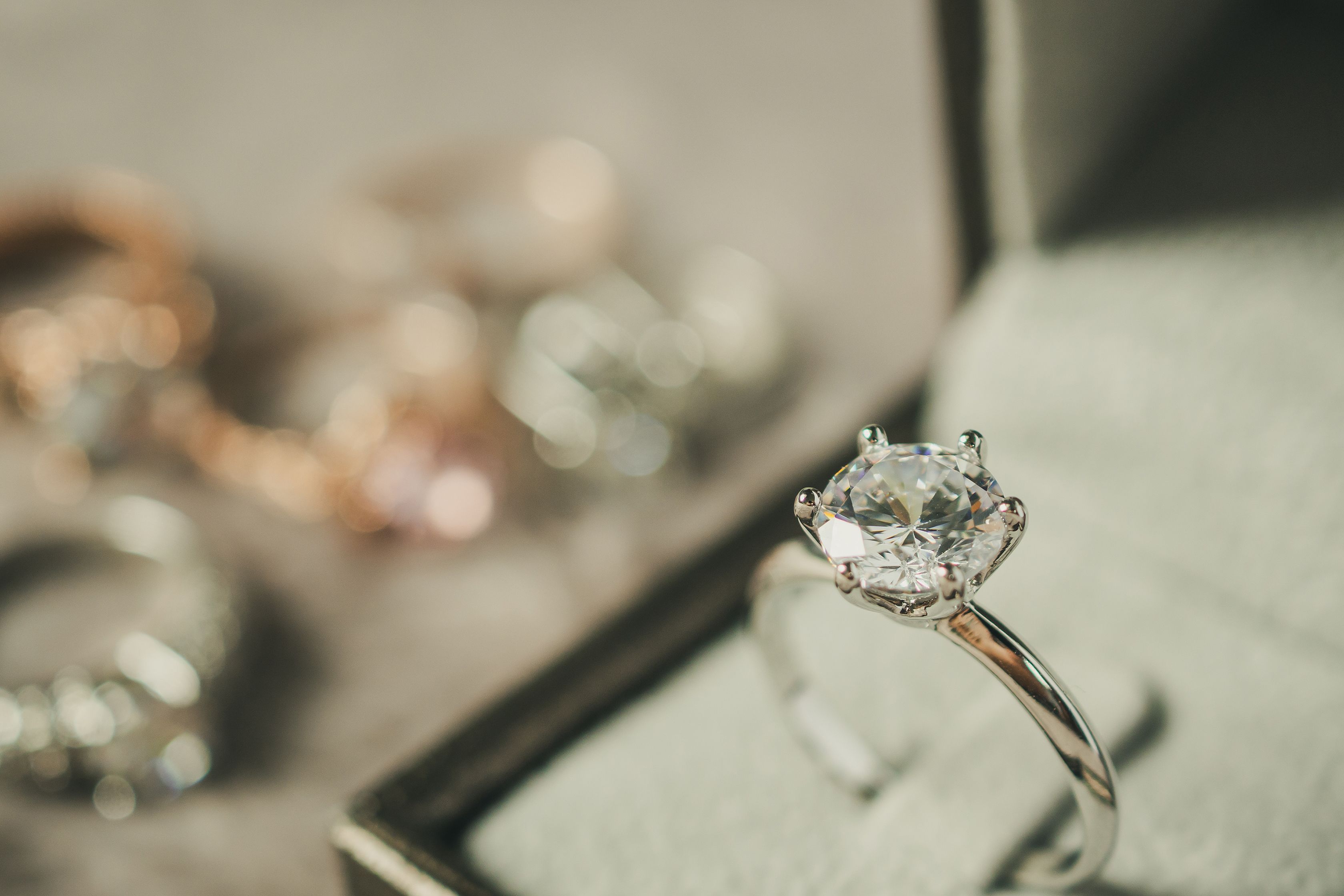 engagement ring closeup