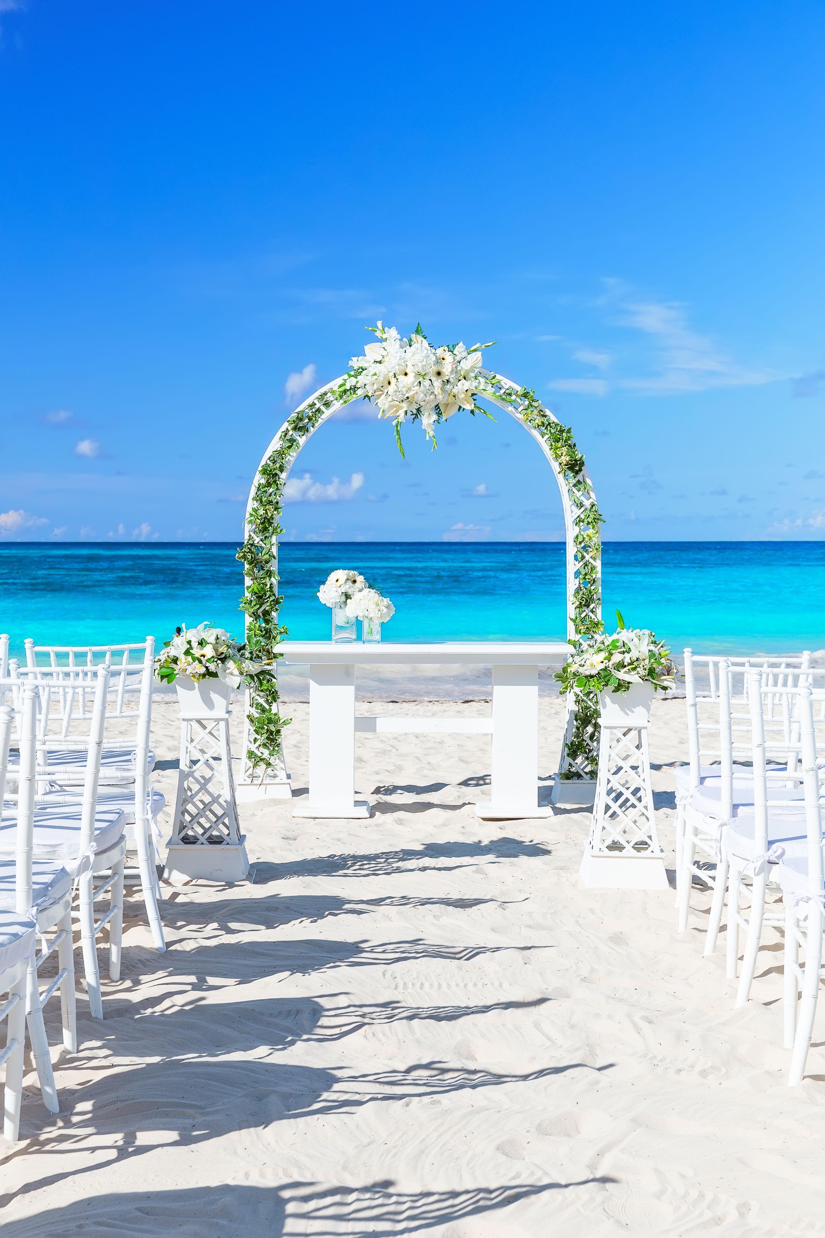 beach wedding setup